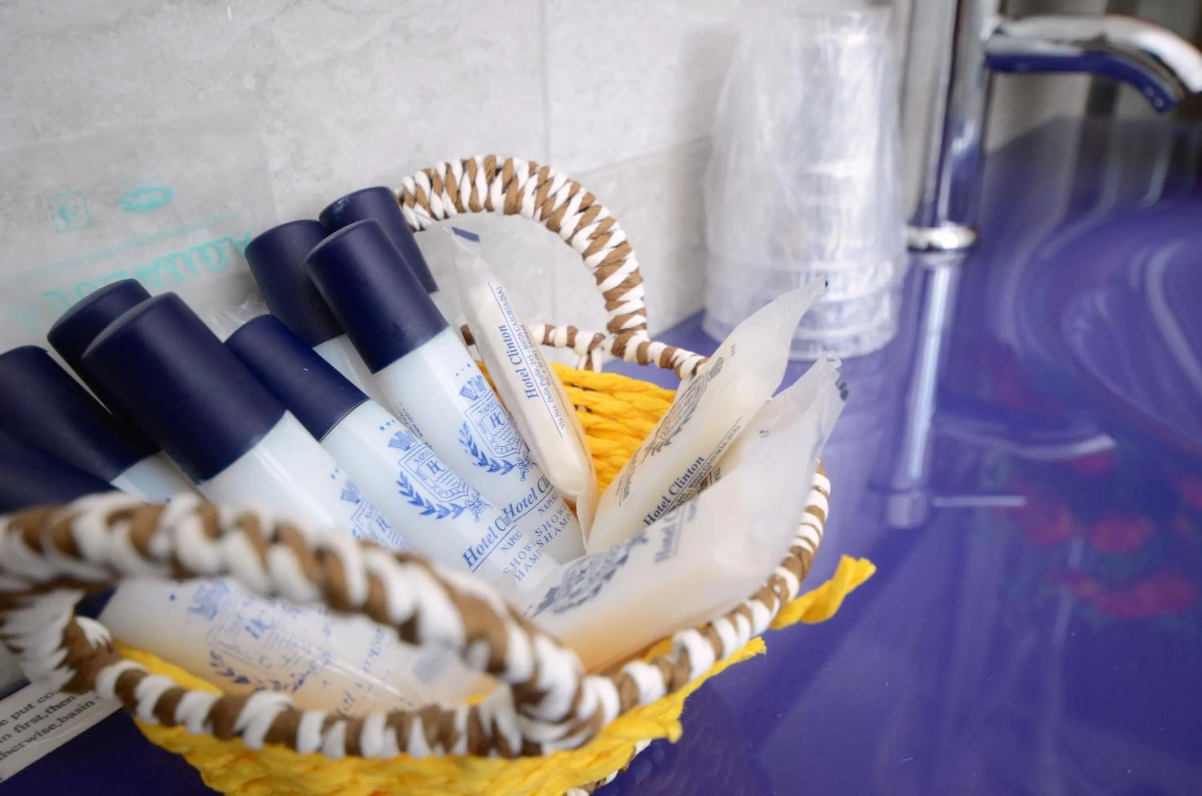 Bathroom in Hotel Clinton