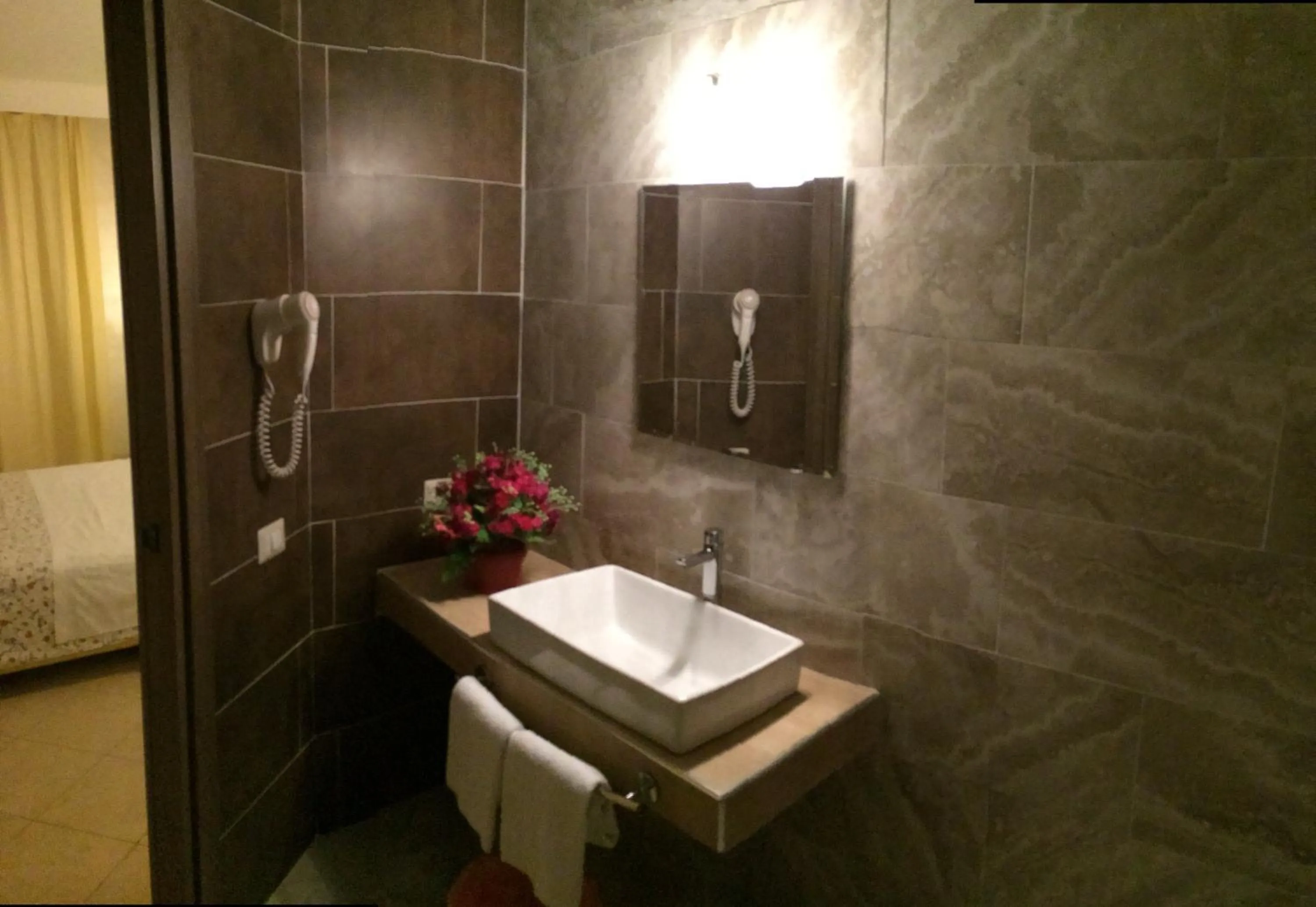 Bathroom in Hotel Clinton