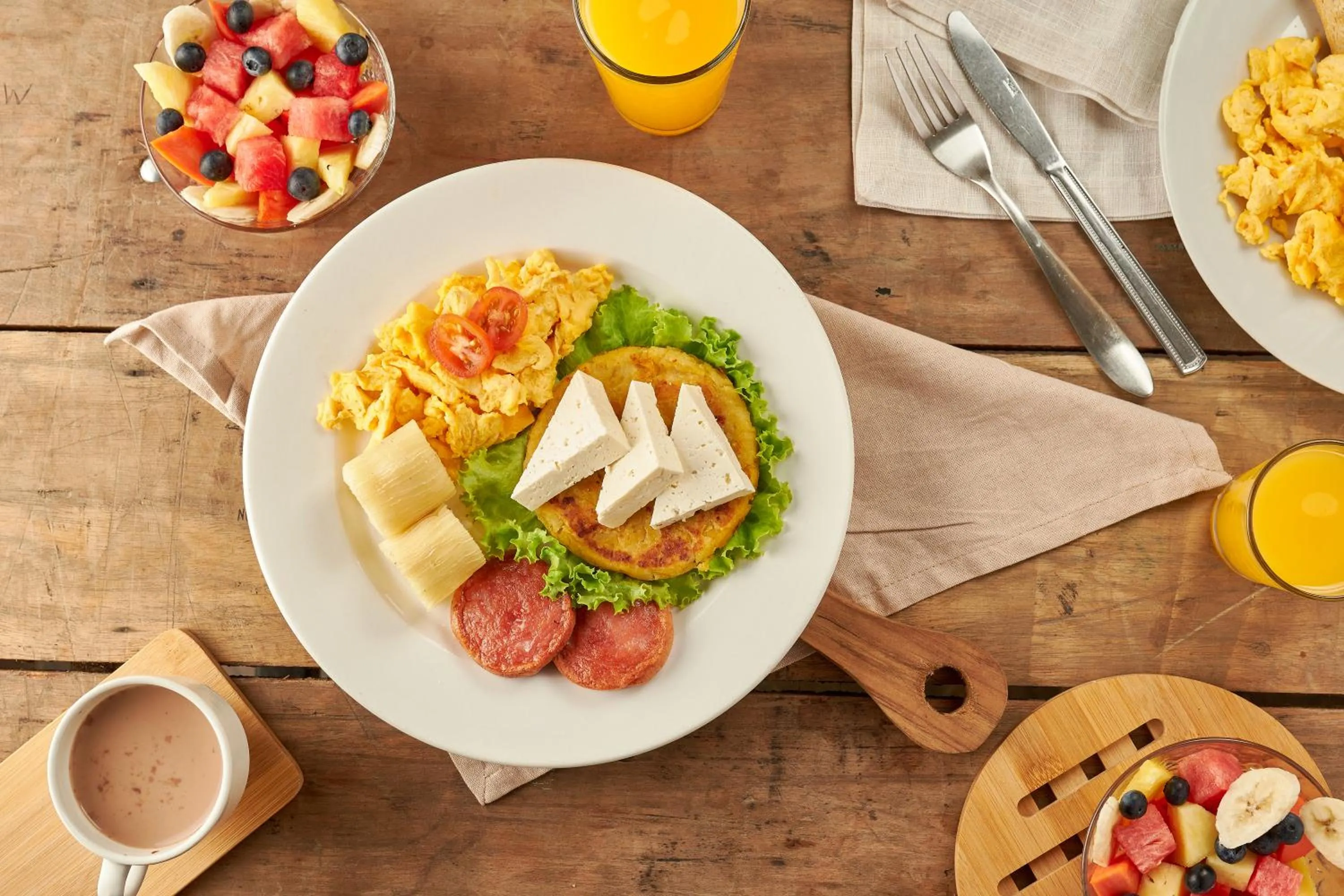 Restaurant/places to eat in Genesis Hotel