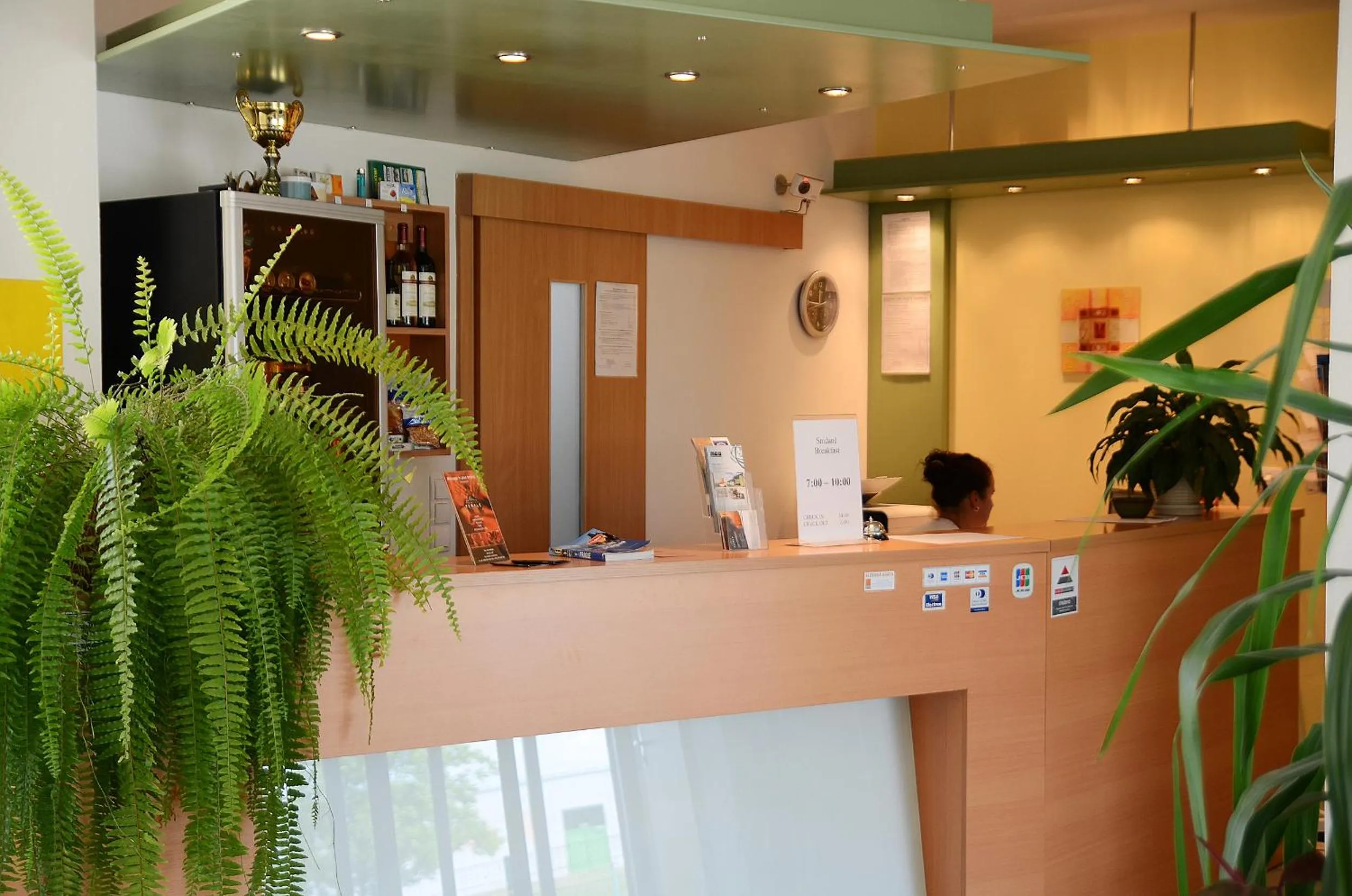 Lobby or reception in Hotel Imos