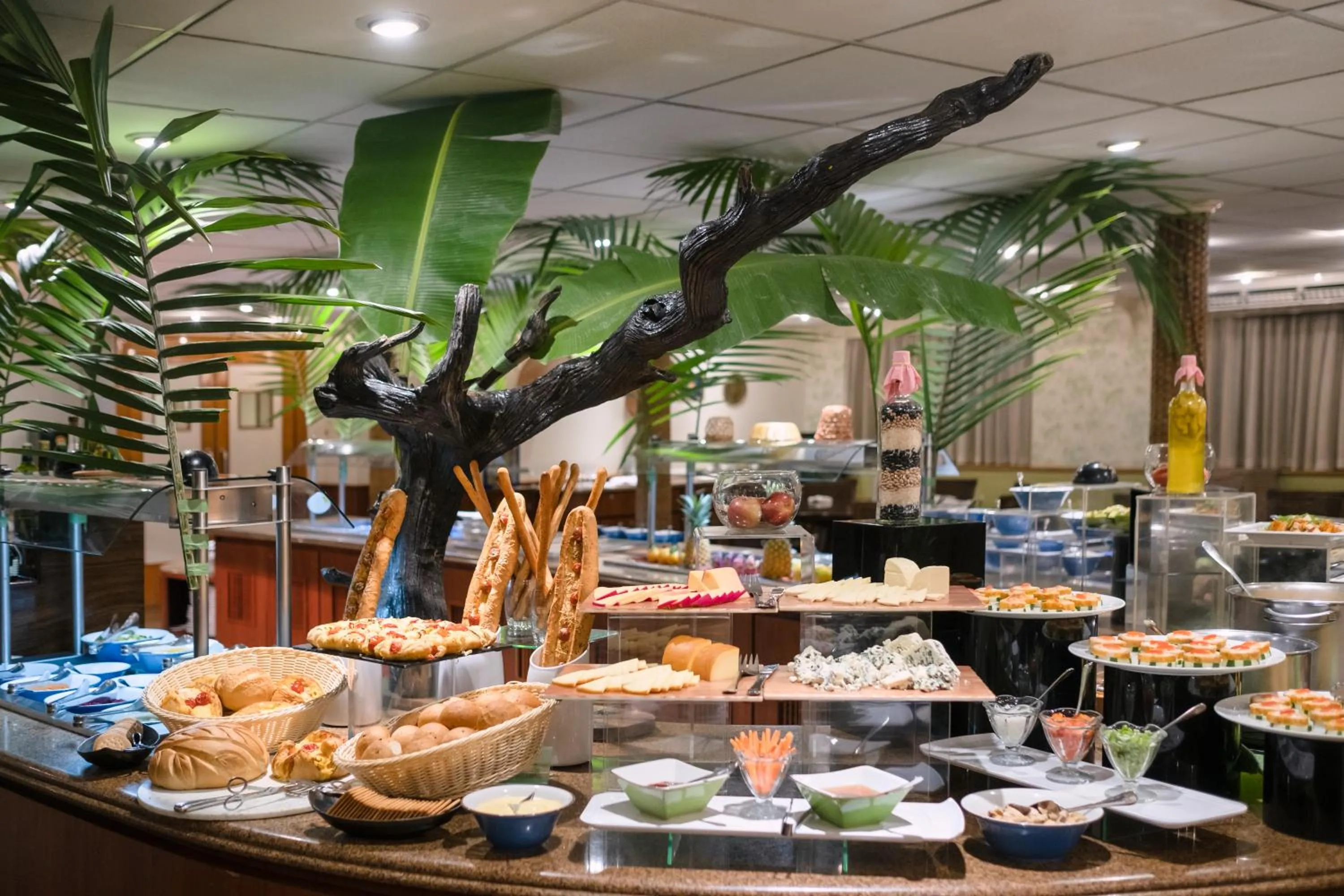 Restaurant/places to eat in Grand Amazon Expedition - All Inclusive