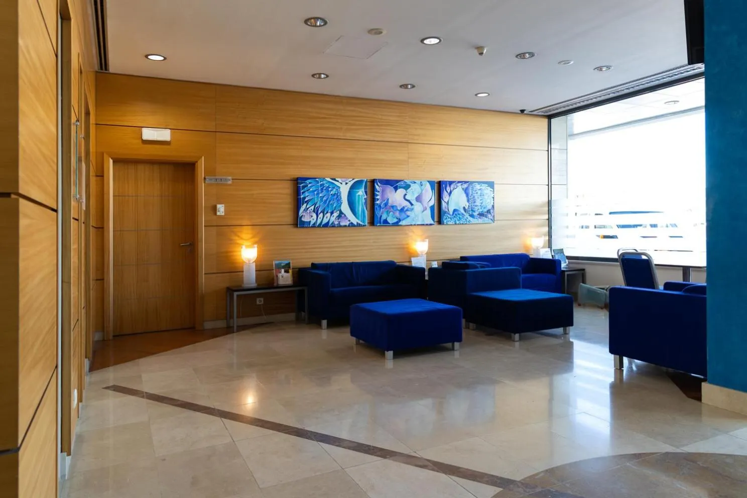 Communal lounge/ TV room in Hotel Pombalense