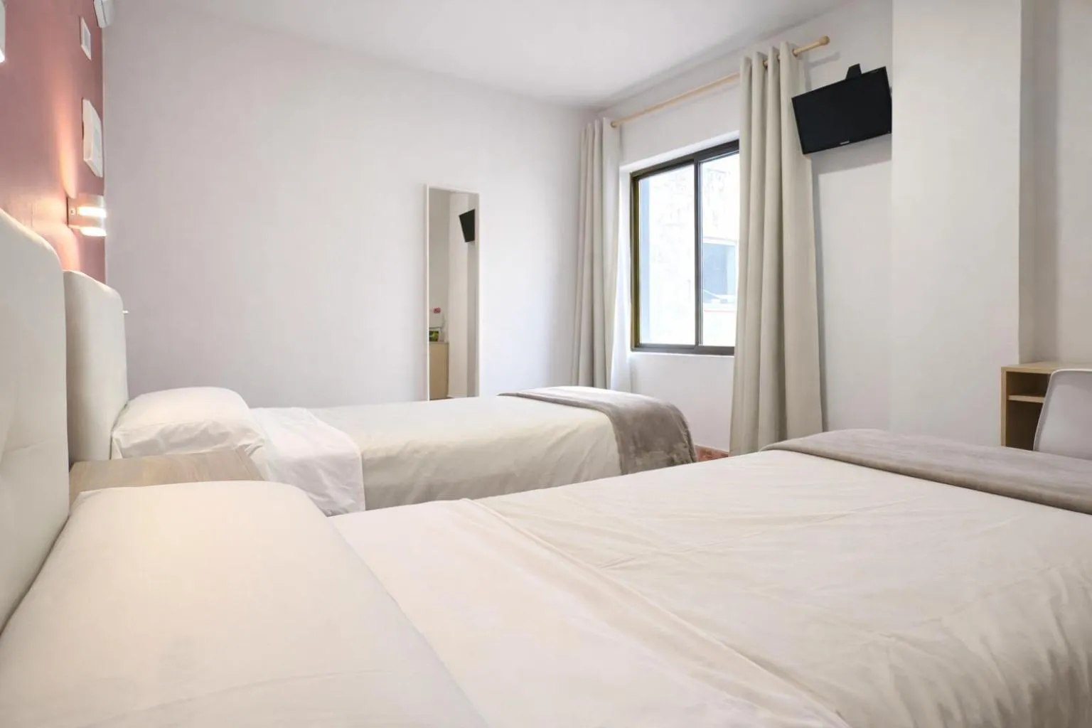 Bed in Pensión Rocamar