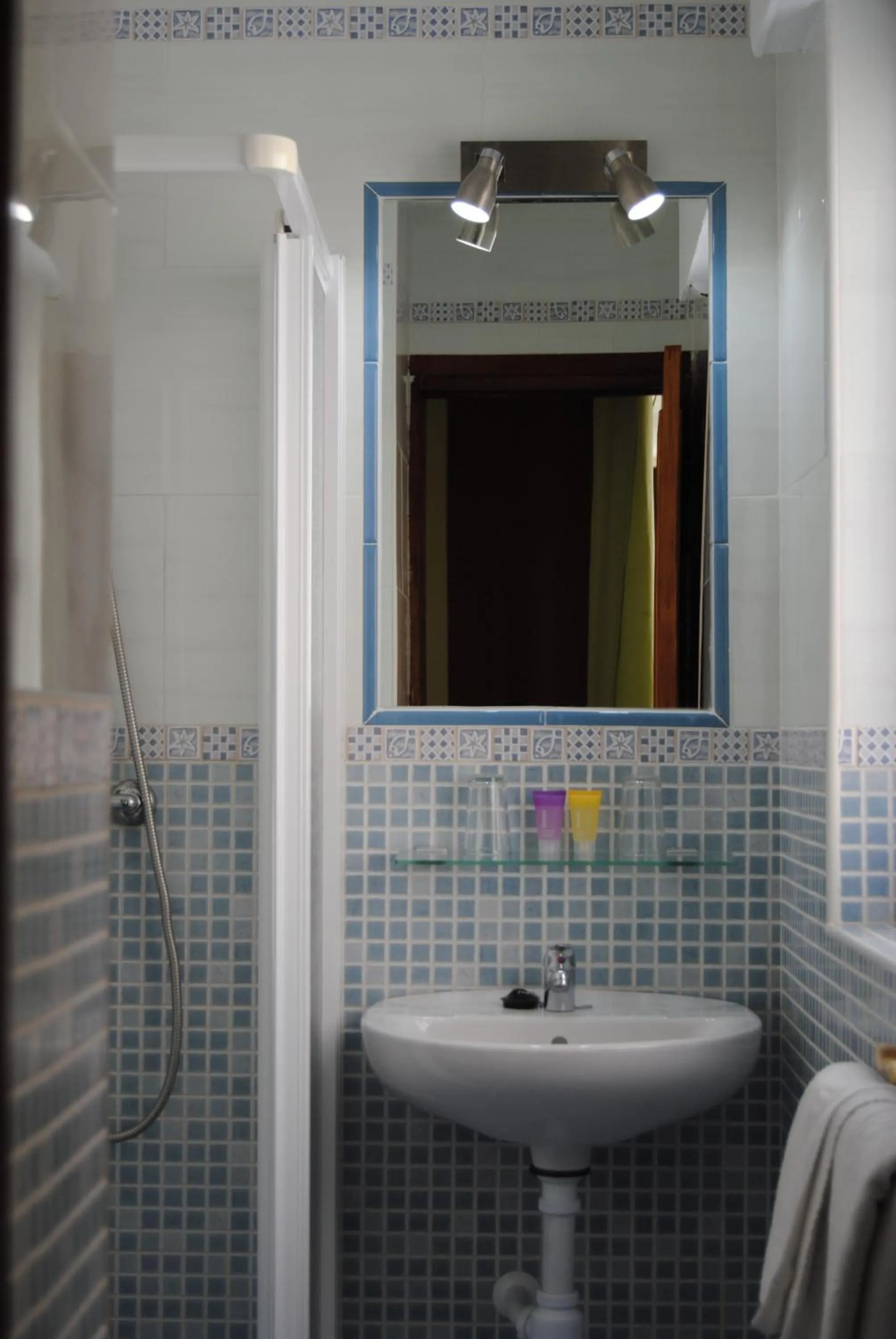 Toilet in Pensión Rocamar