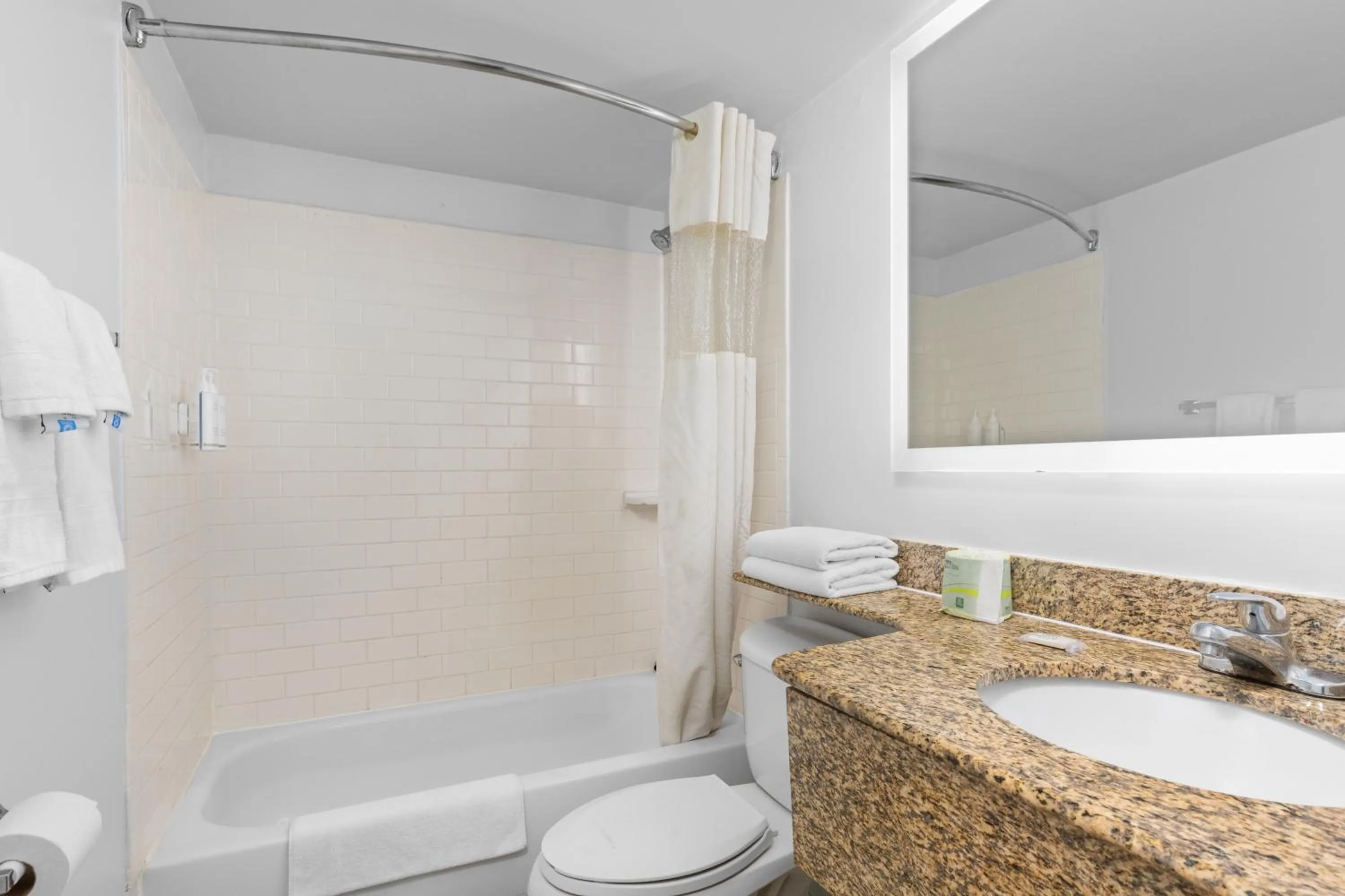 Shower in Atlantic Inn