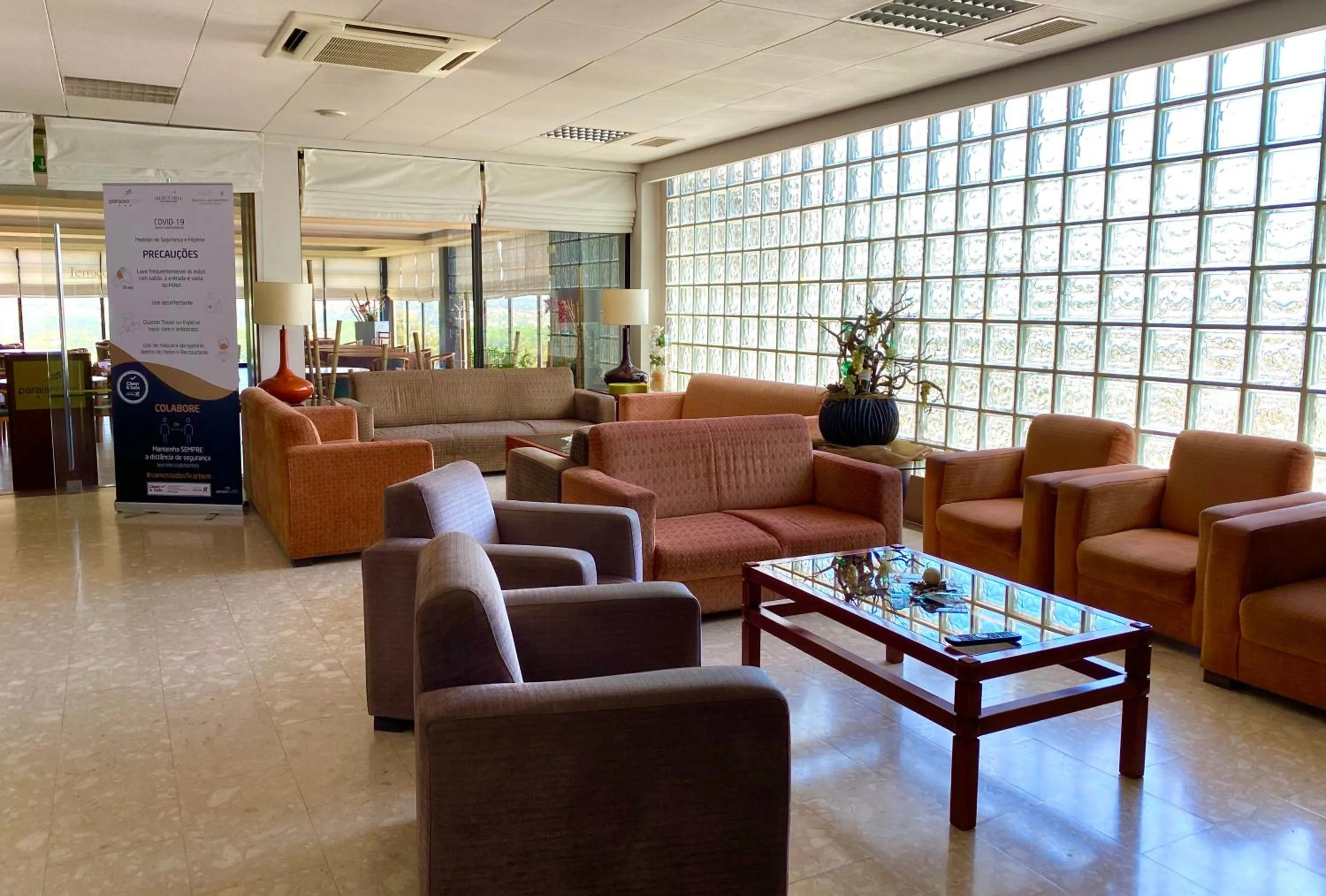 Communal lounge/ TV room in Hotel Paraiso