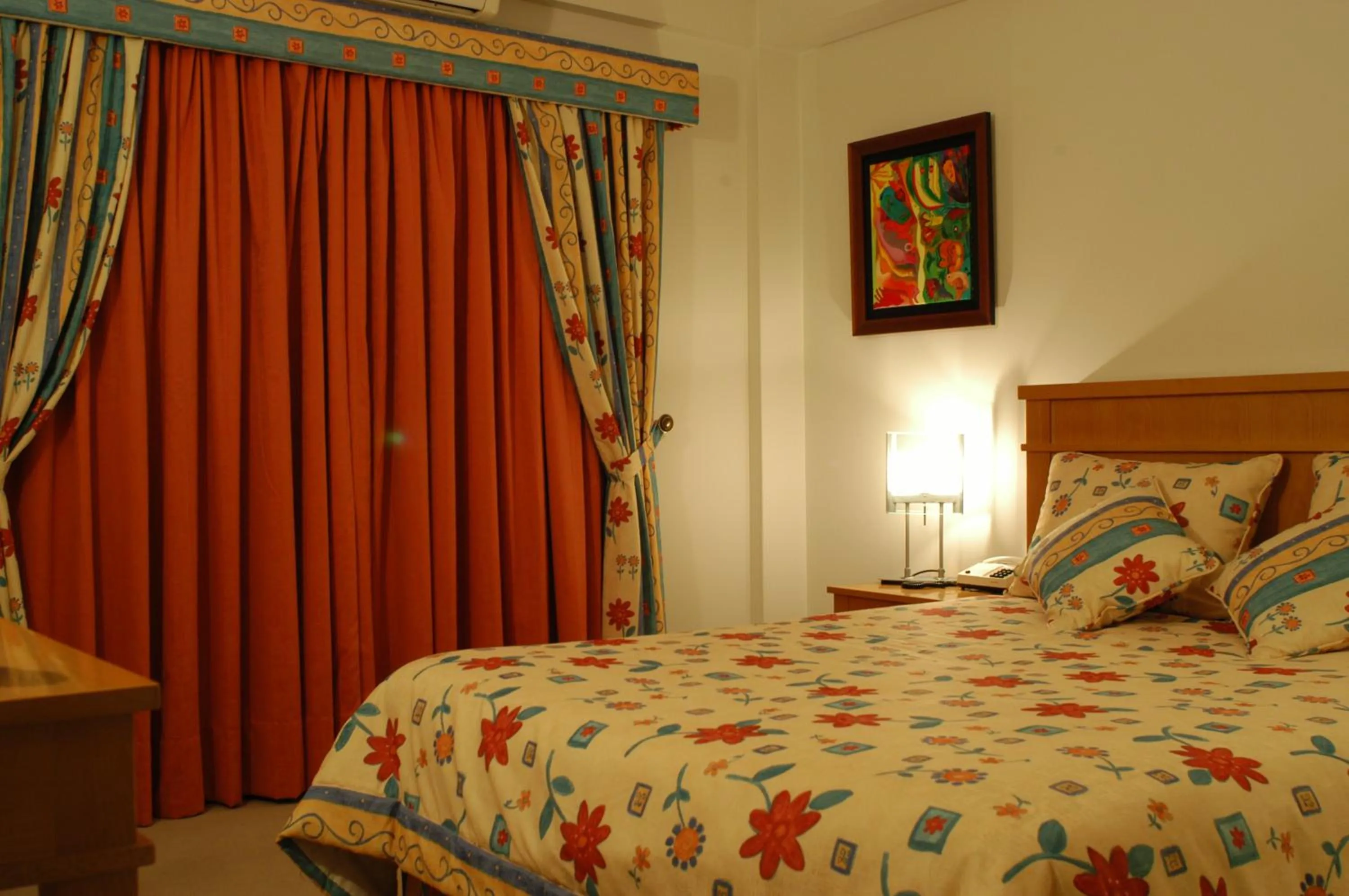 Bed in Hotel Paraiso