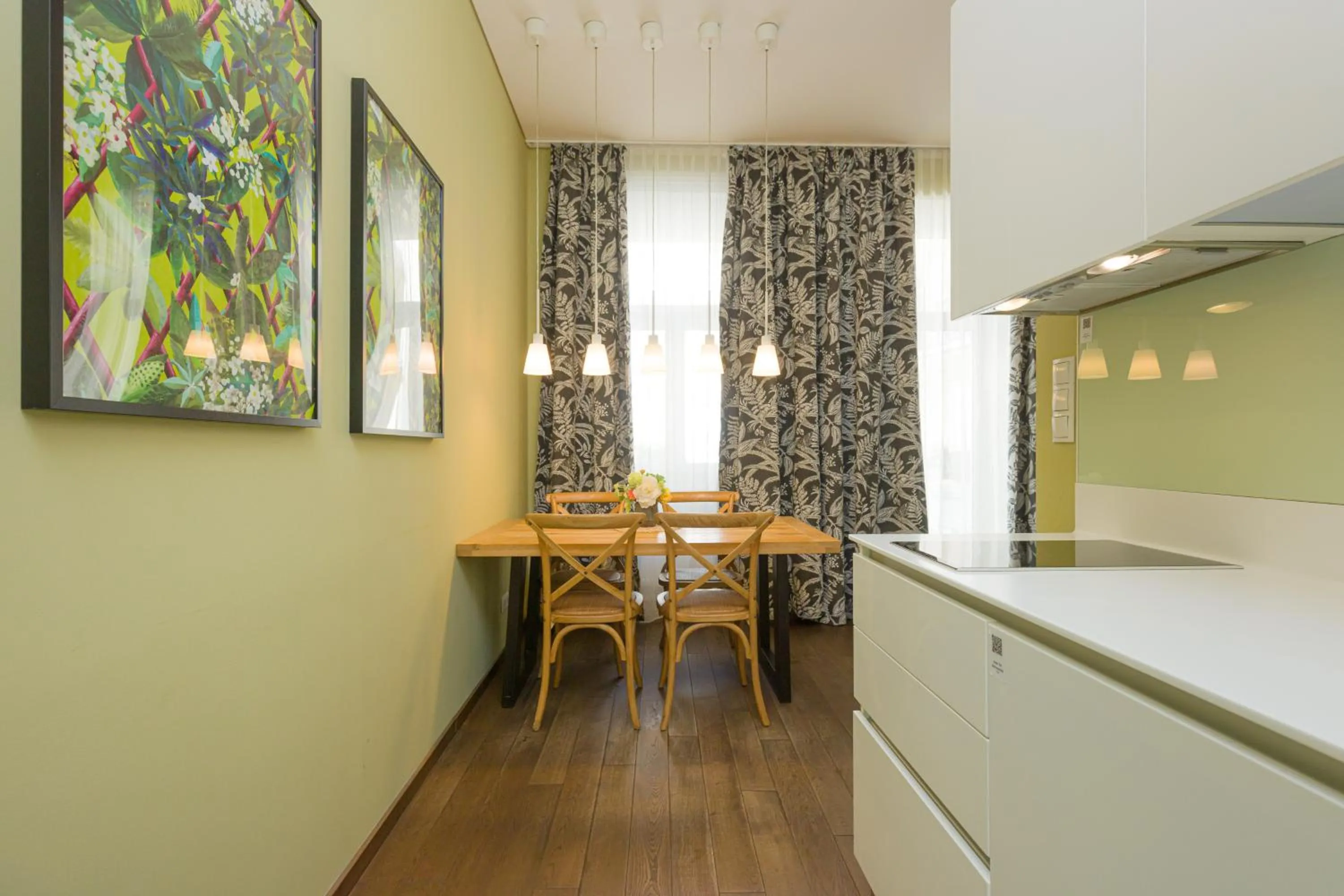 Kitchen or kitchenette in RAFAEL KAISER - Premium Apartments - Contactless Check-In