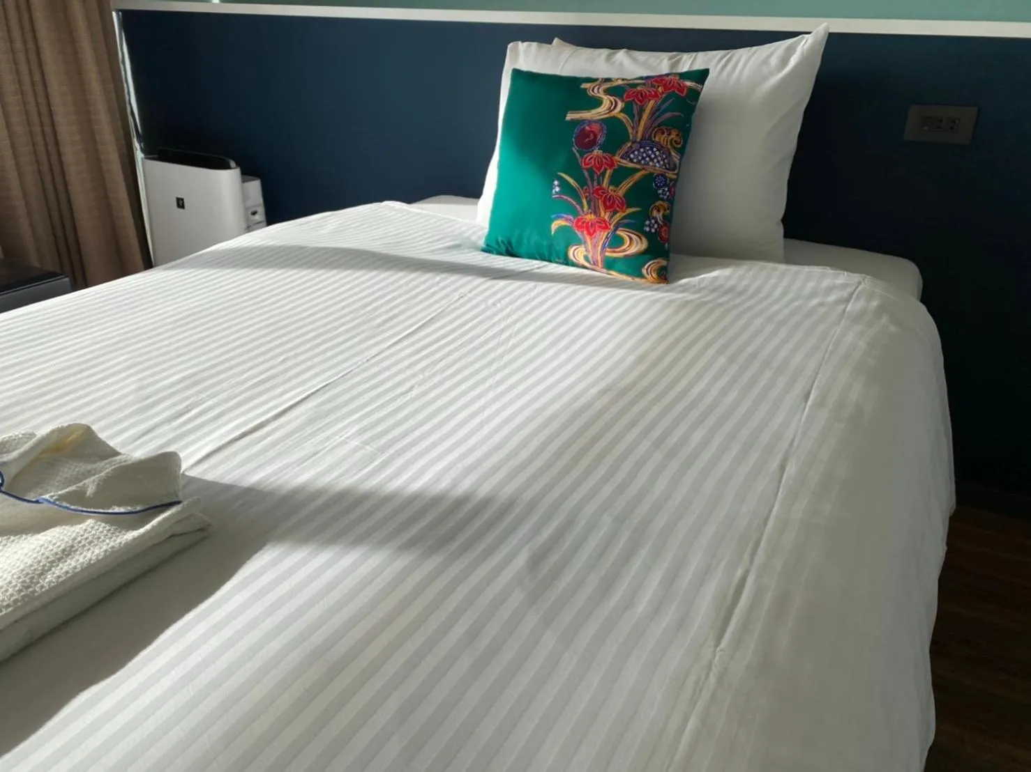 Bed in Rinken's Hotel