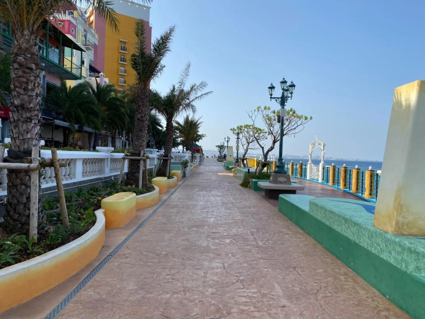 Entertainment in Rinken's Hotel