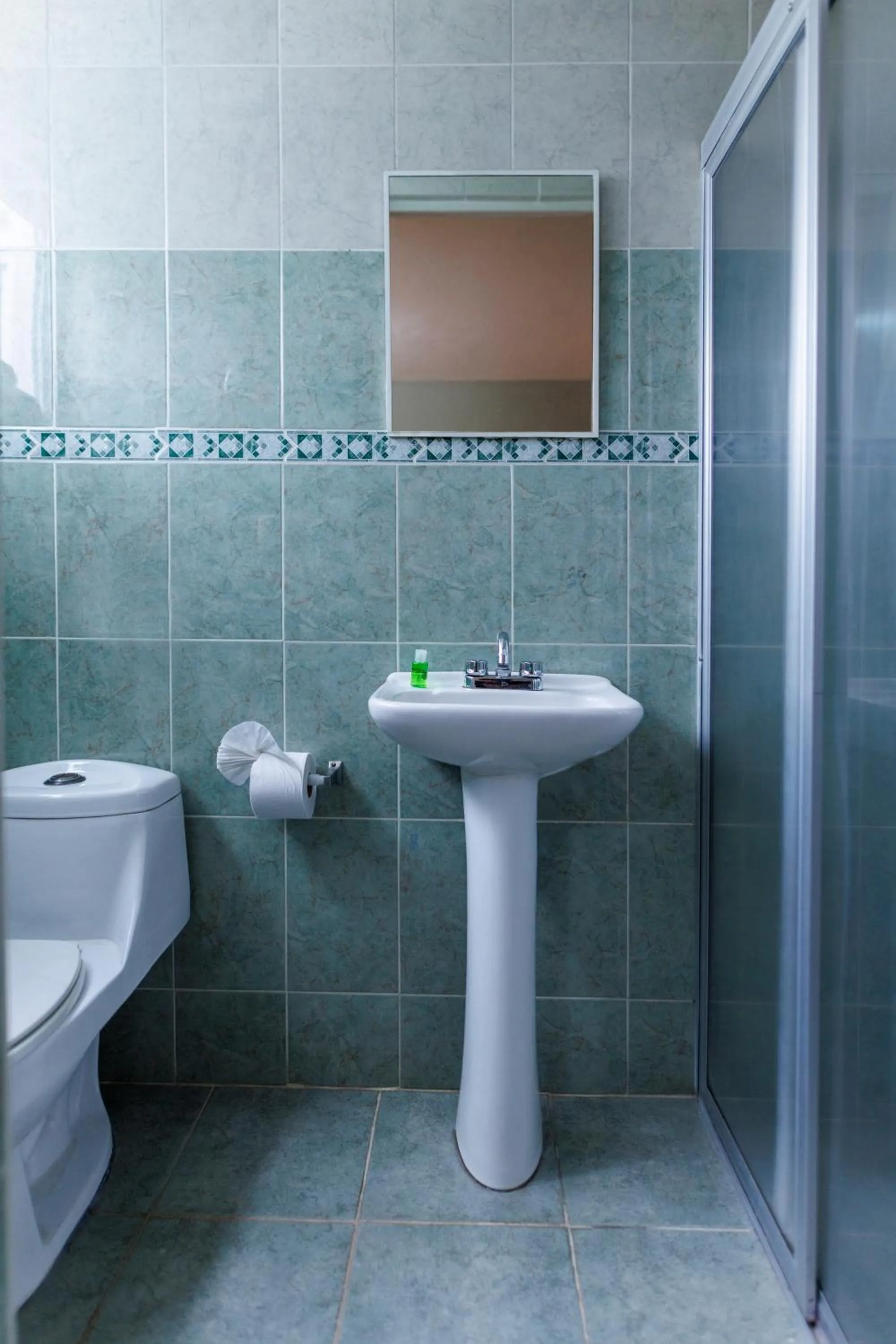 Bathroom in Hotel Qualitel Centro Histórico