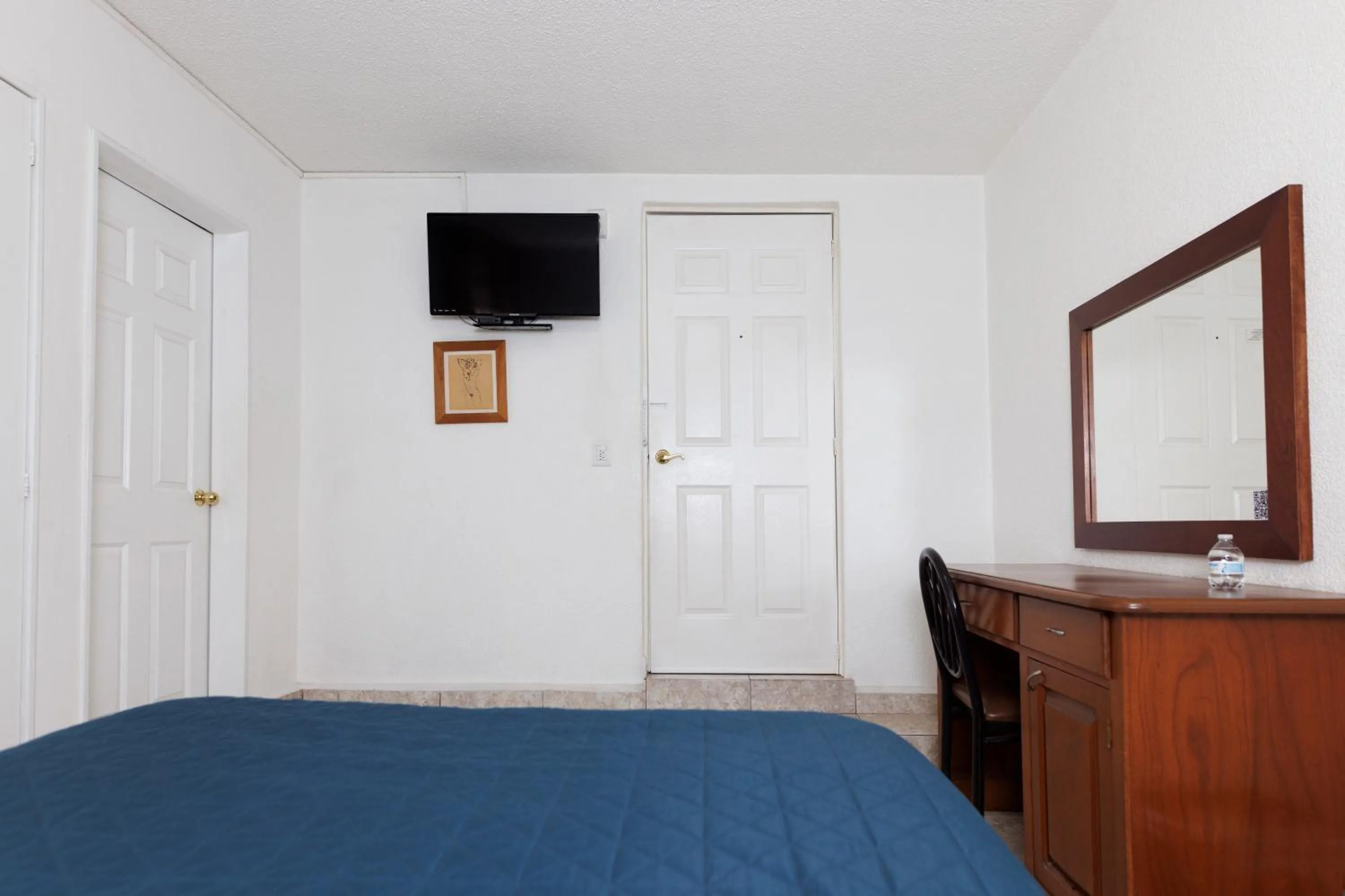 Bed in Hotel Qualitel Plus