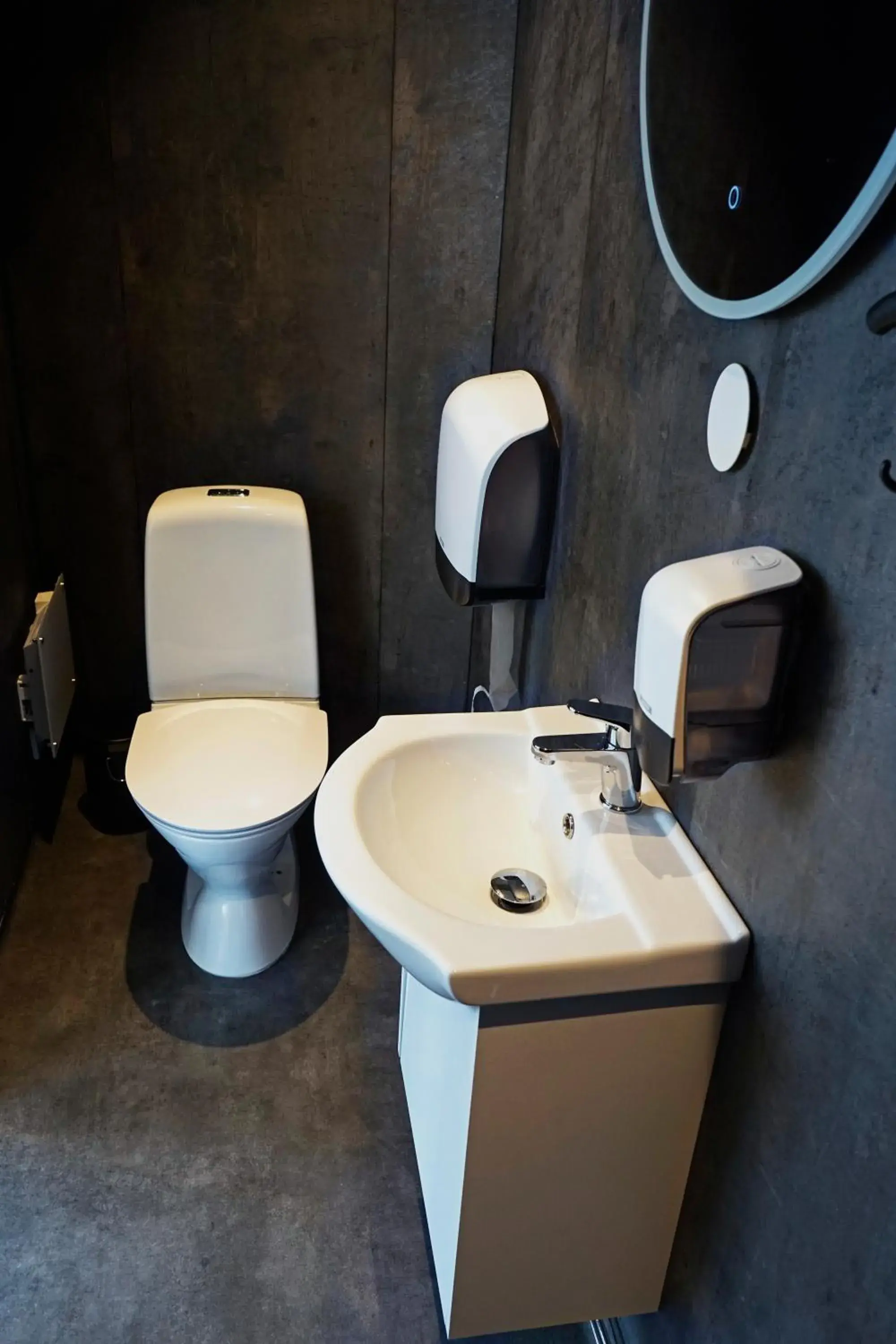 Deluxe One-Bedroom Apartment in Northern Light Hotell/Camp Steinfjord Deluxe One-Bedroom Apartment in Northern Light Hotell/Camp Steinfjord