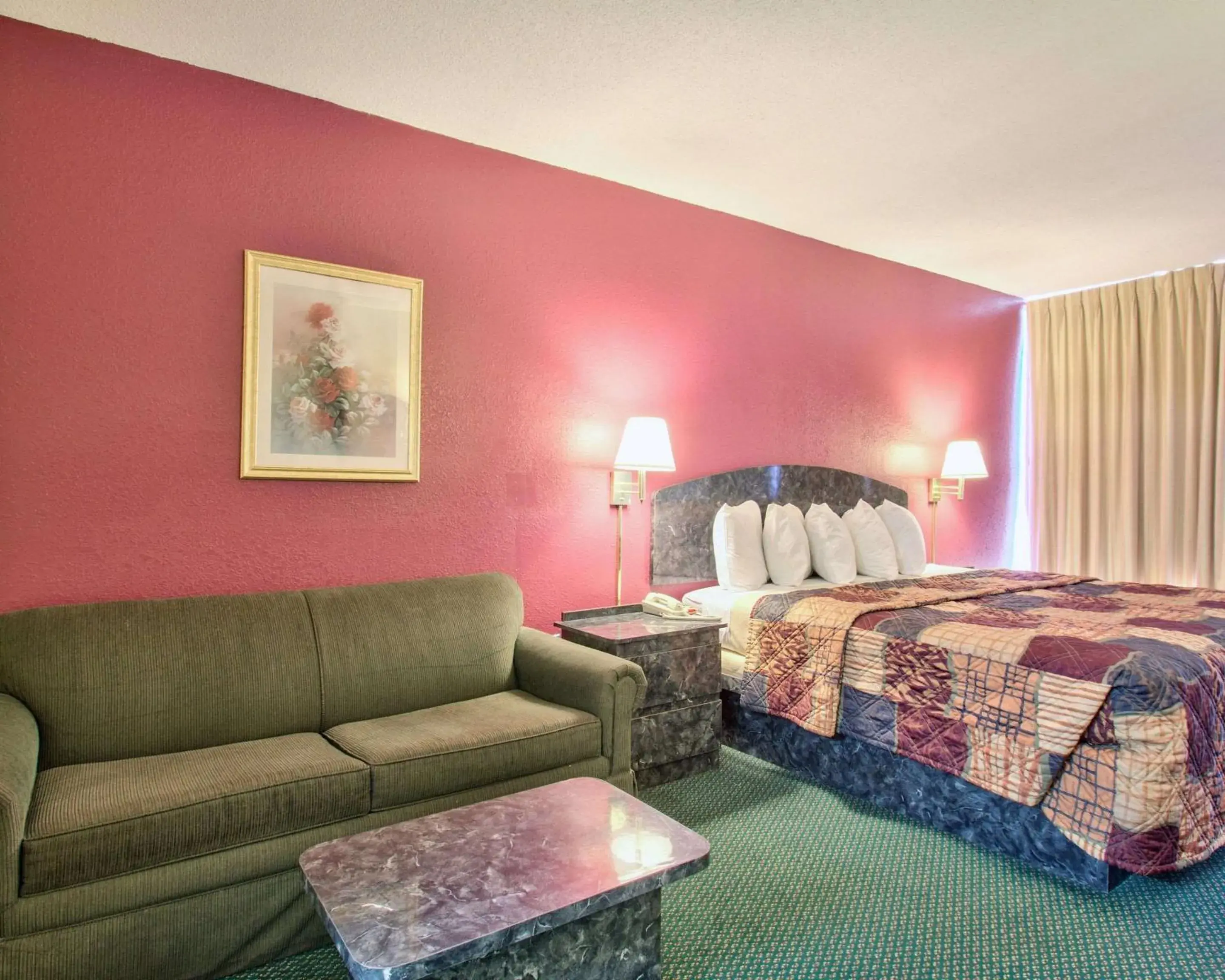 King Room - Smoking in Econo Lodge Donalsonville King Room - Smoking in Econo Lodge Donalsonville