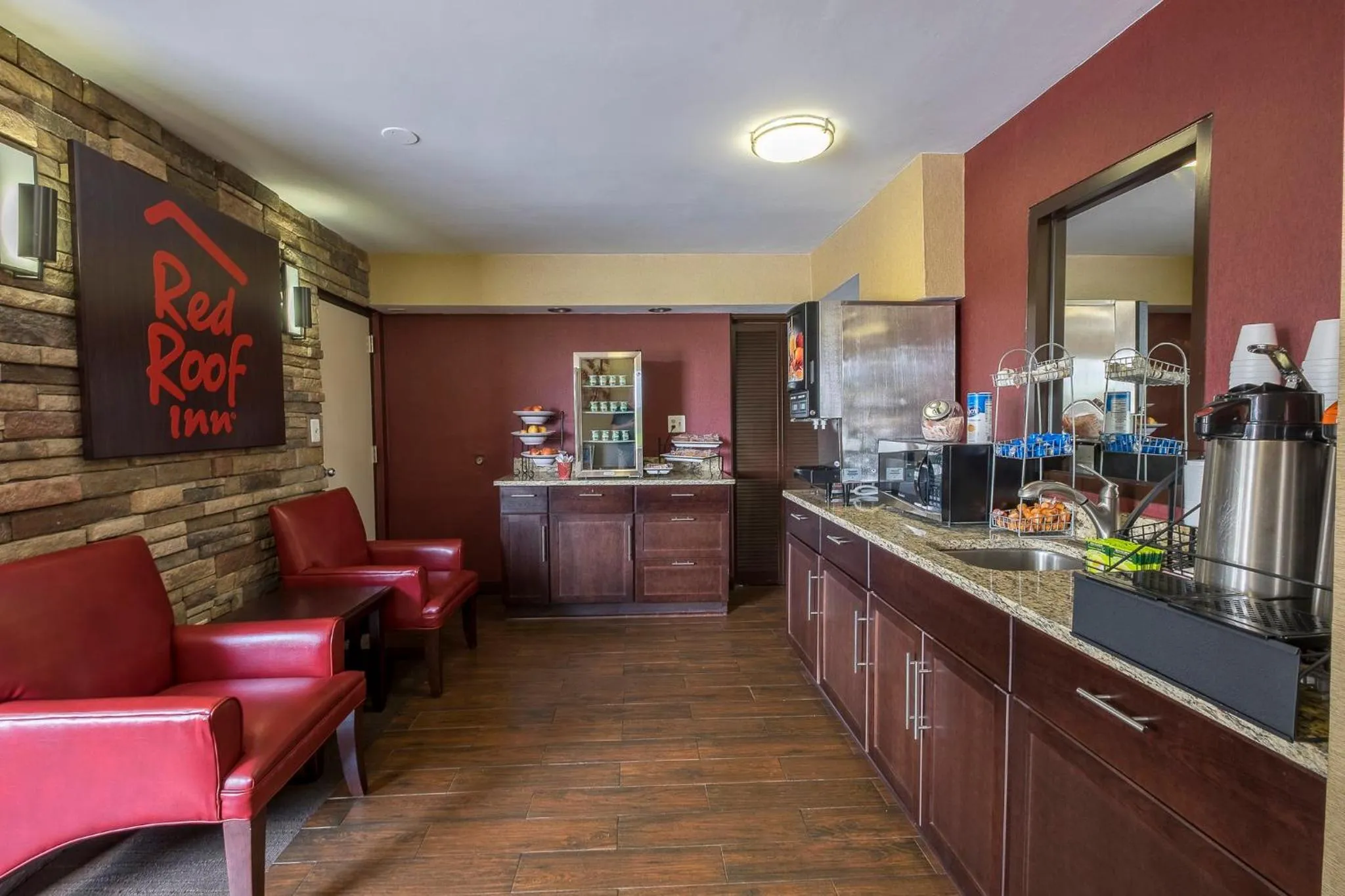 Breakfast in Red Roof Inn Rock Hill