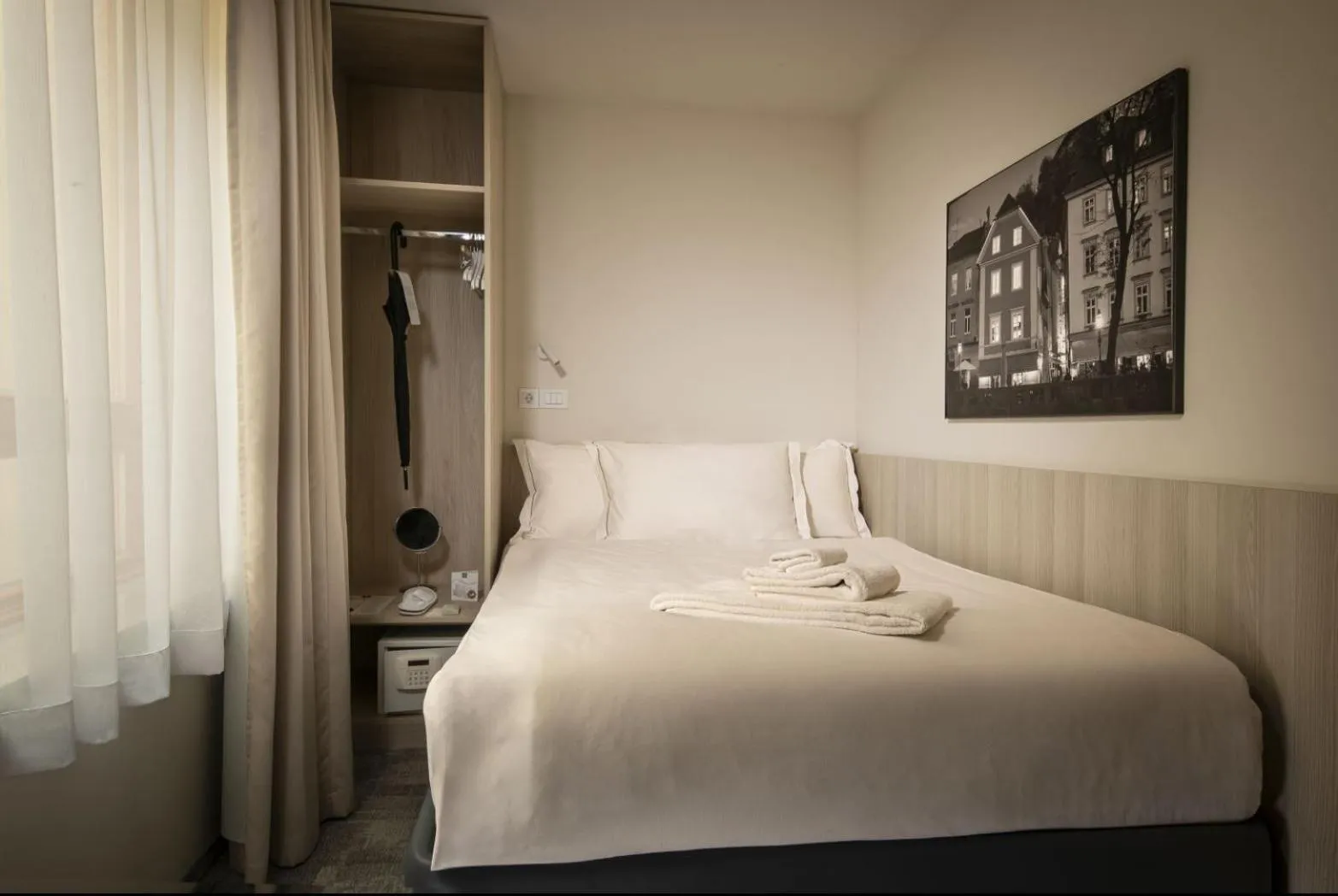 Bed in City Hotel Ljubljana