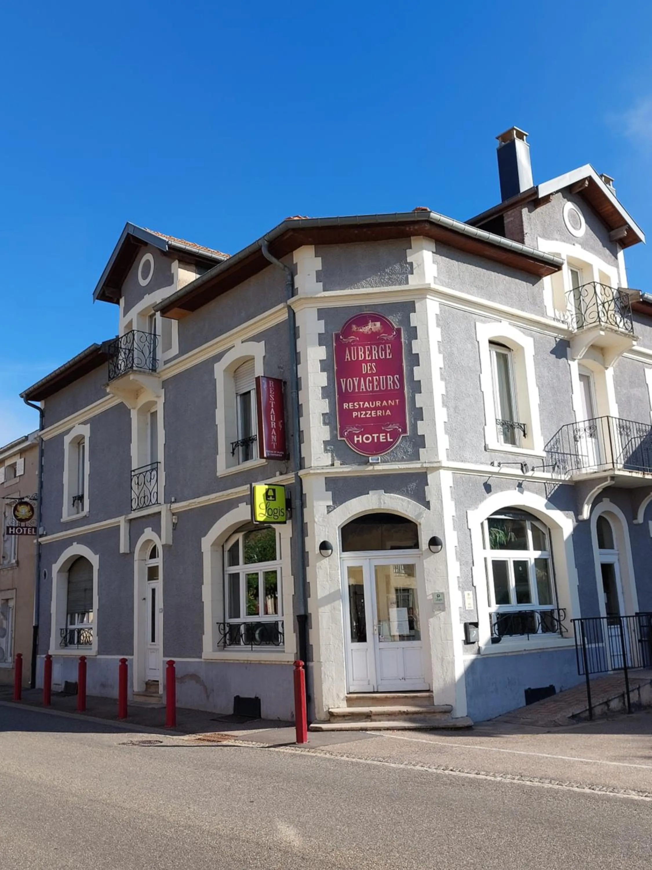 Logis Auberge Des Voyageurs