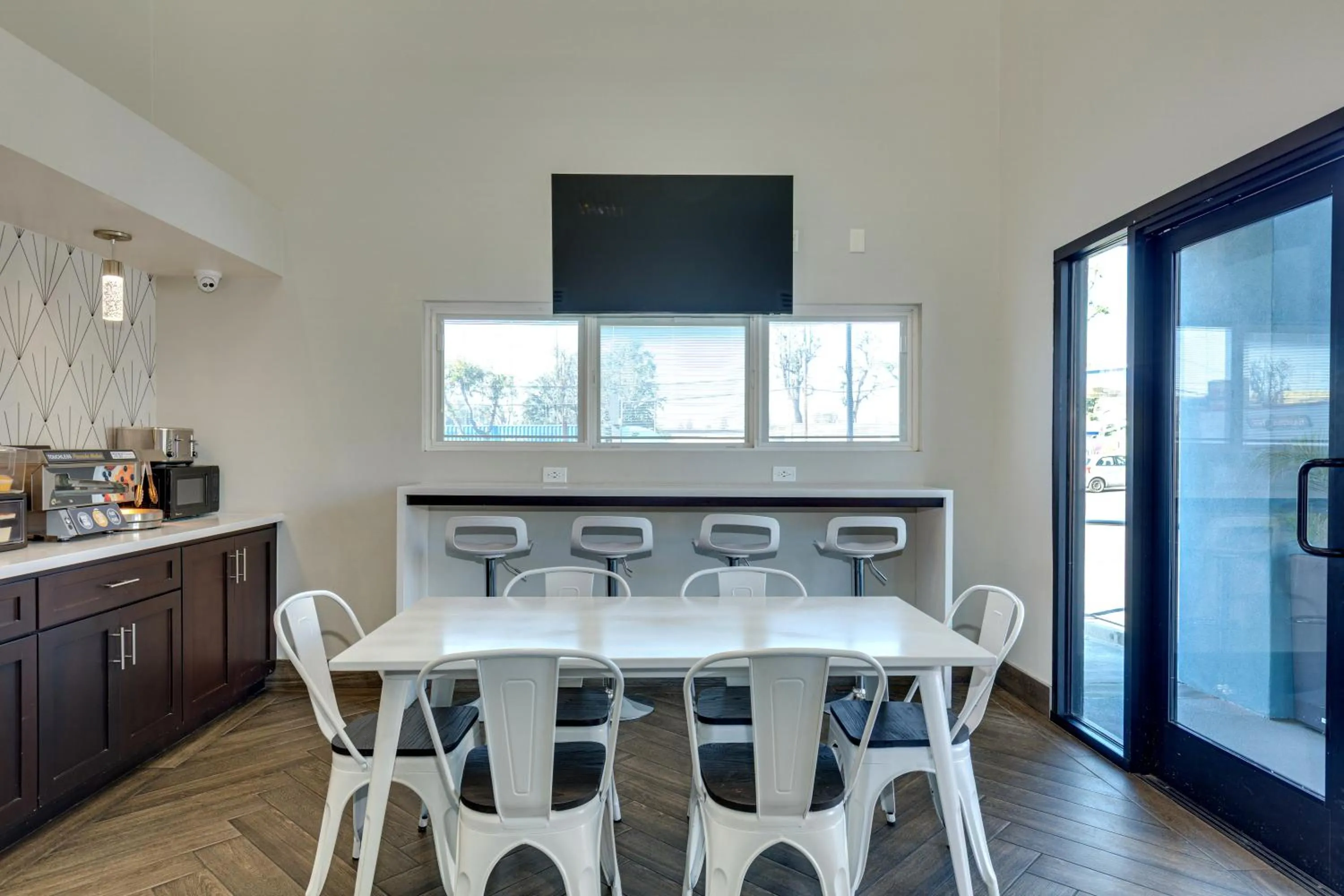 Breakfast in Hotel Seville - Ontario Airport/Chino