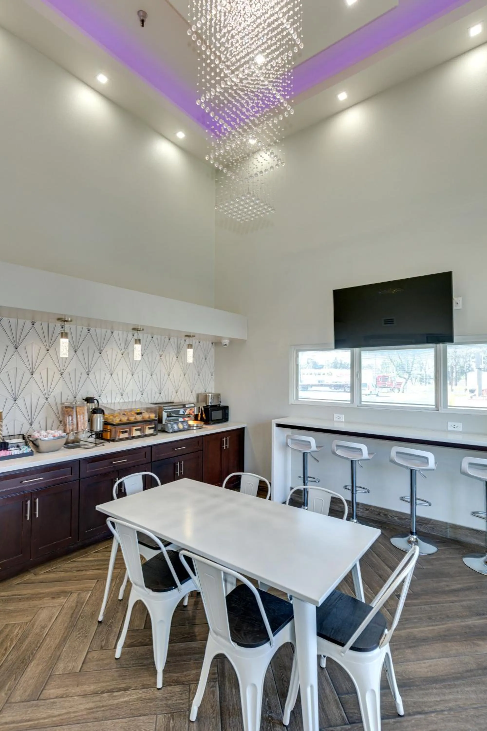 Breakfast in Hotel Seville - Ontario Airport/Chino