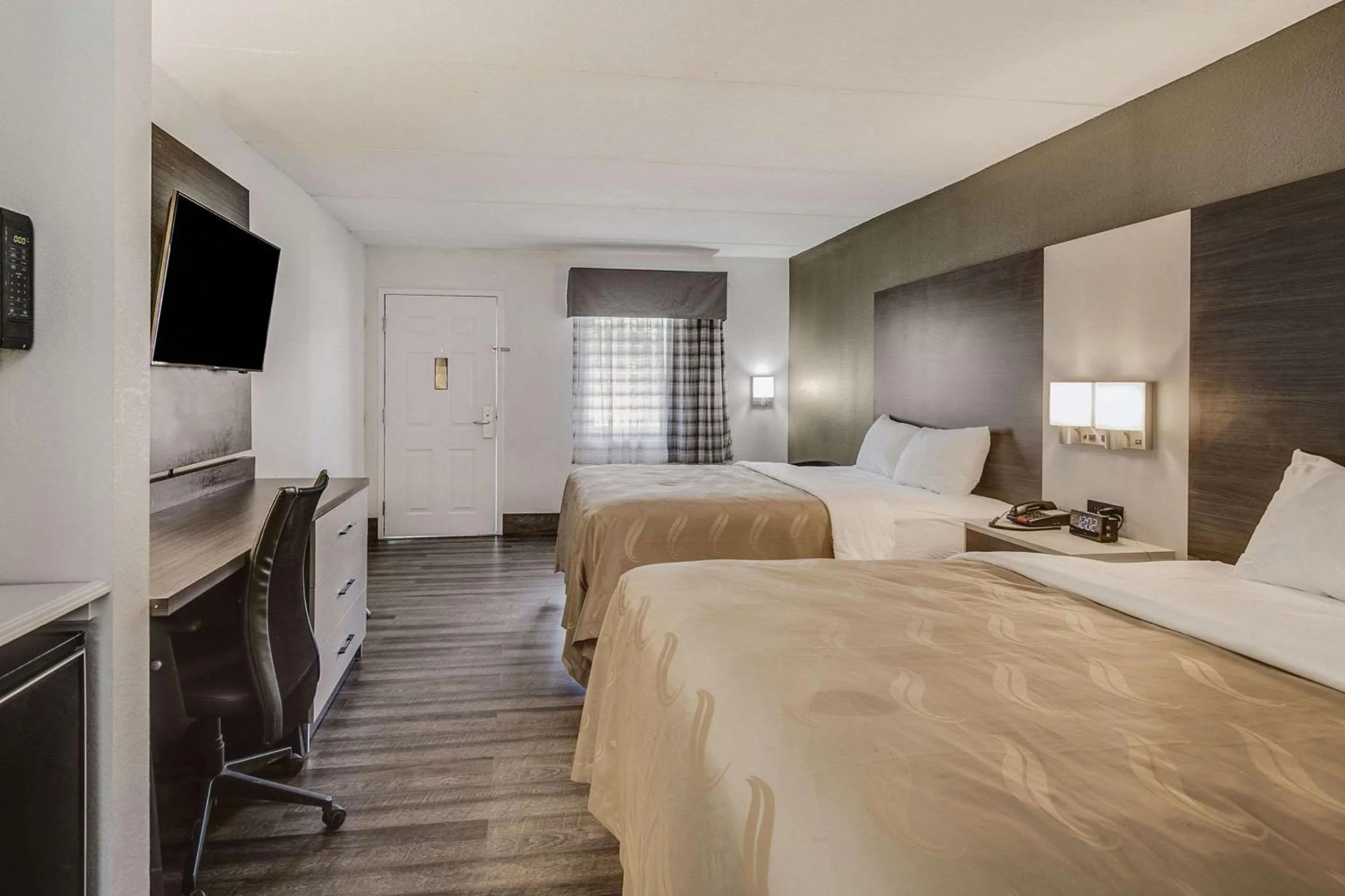 Bedroom, Bed in Quality Inn Elberton