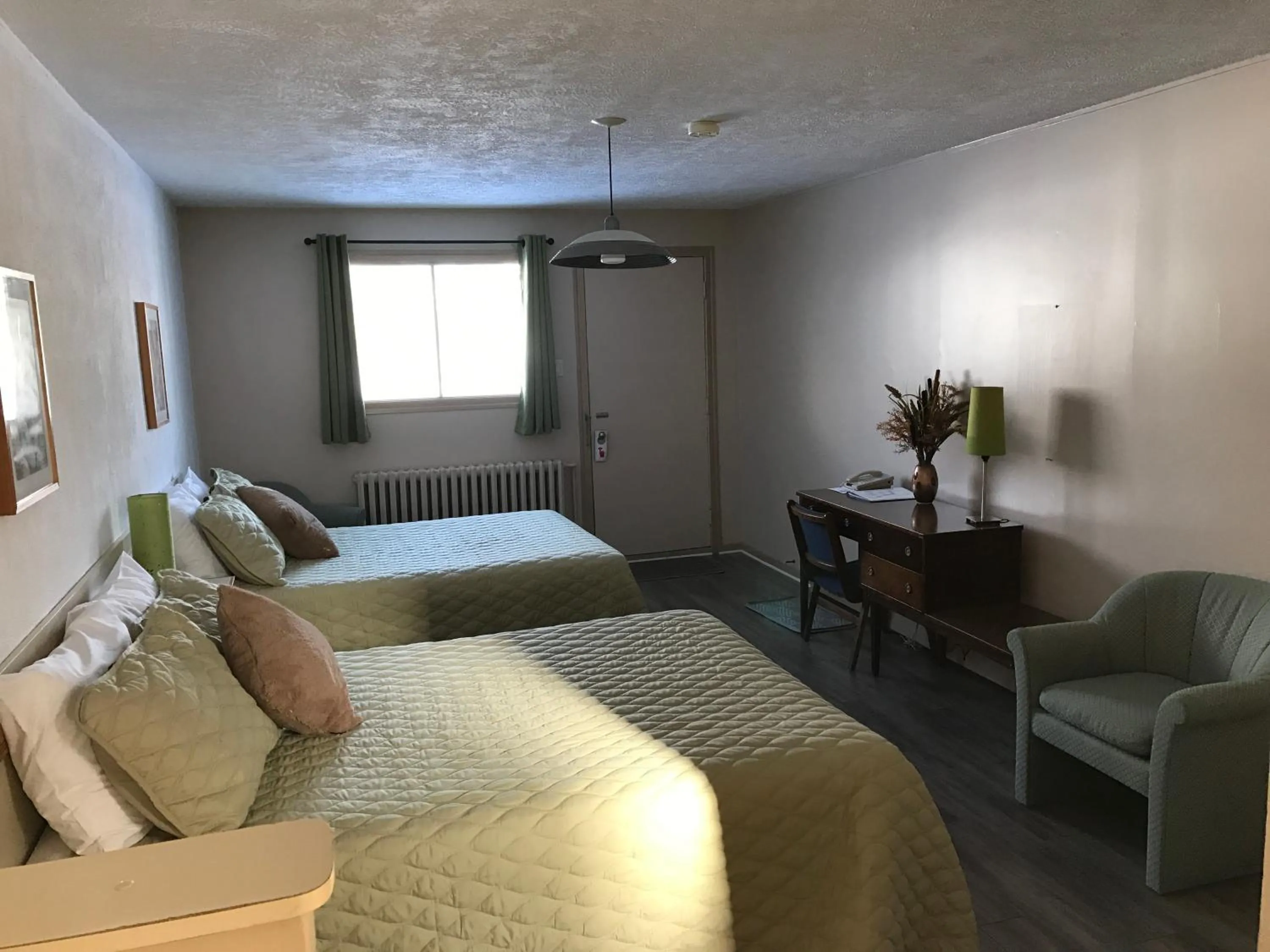 Bedroom, Bed in Motel Belle Riviere