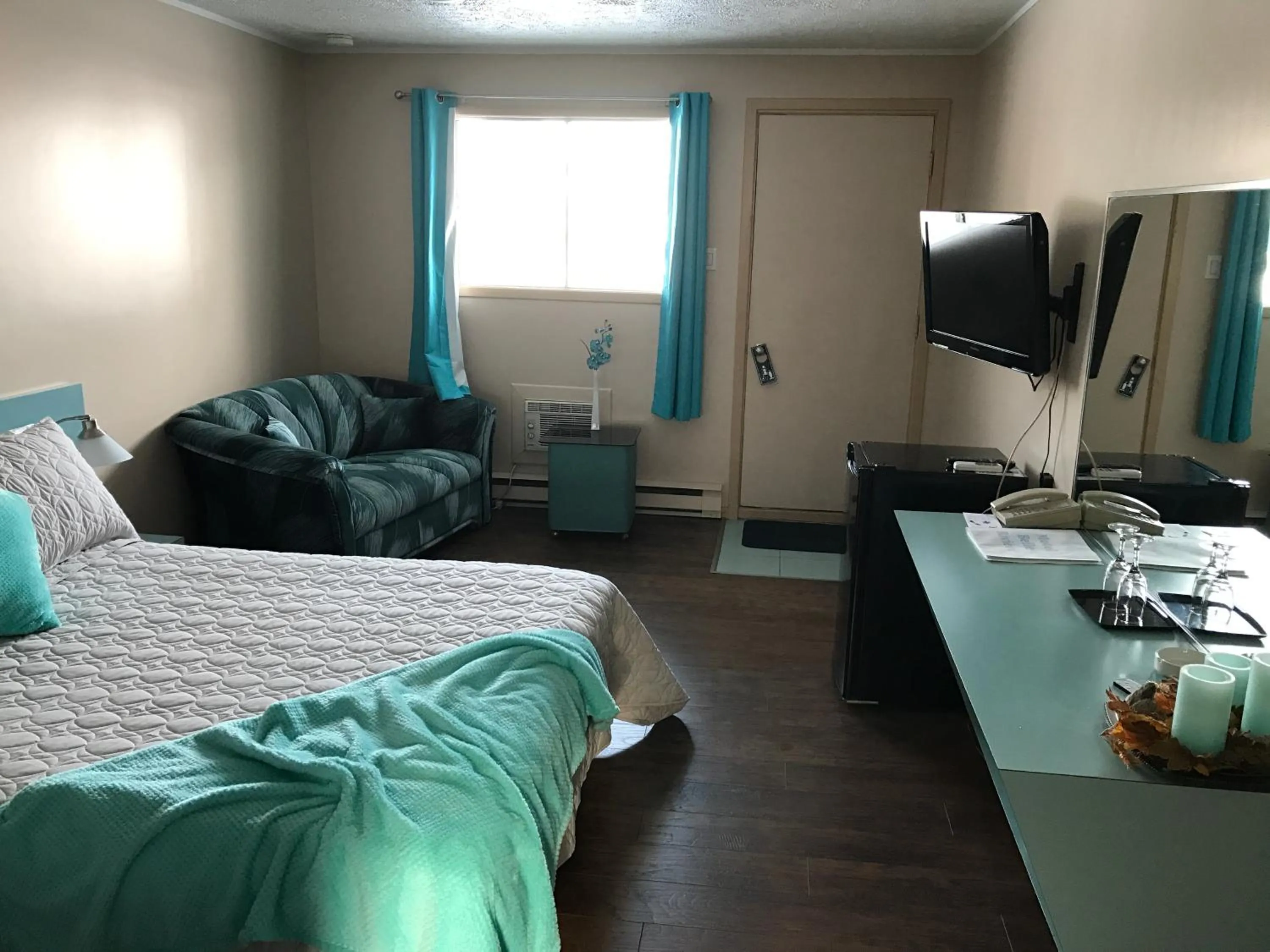 Bedroom, Bed in Motel Belle Riviere