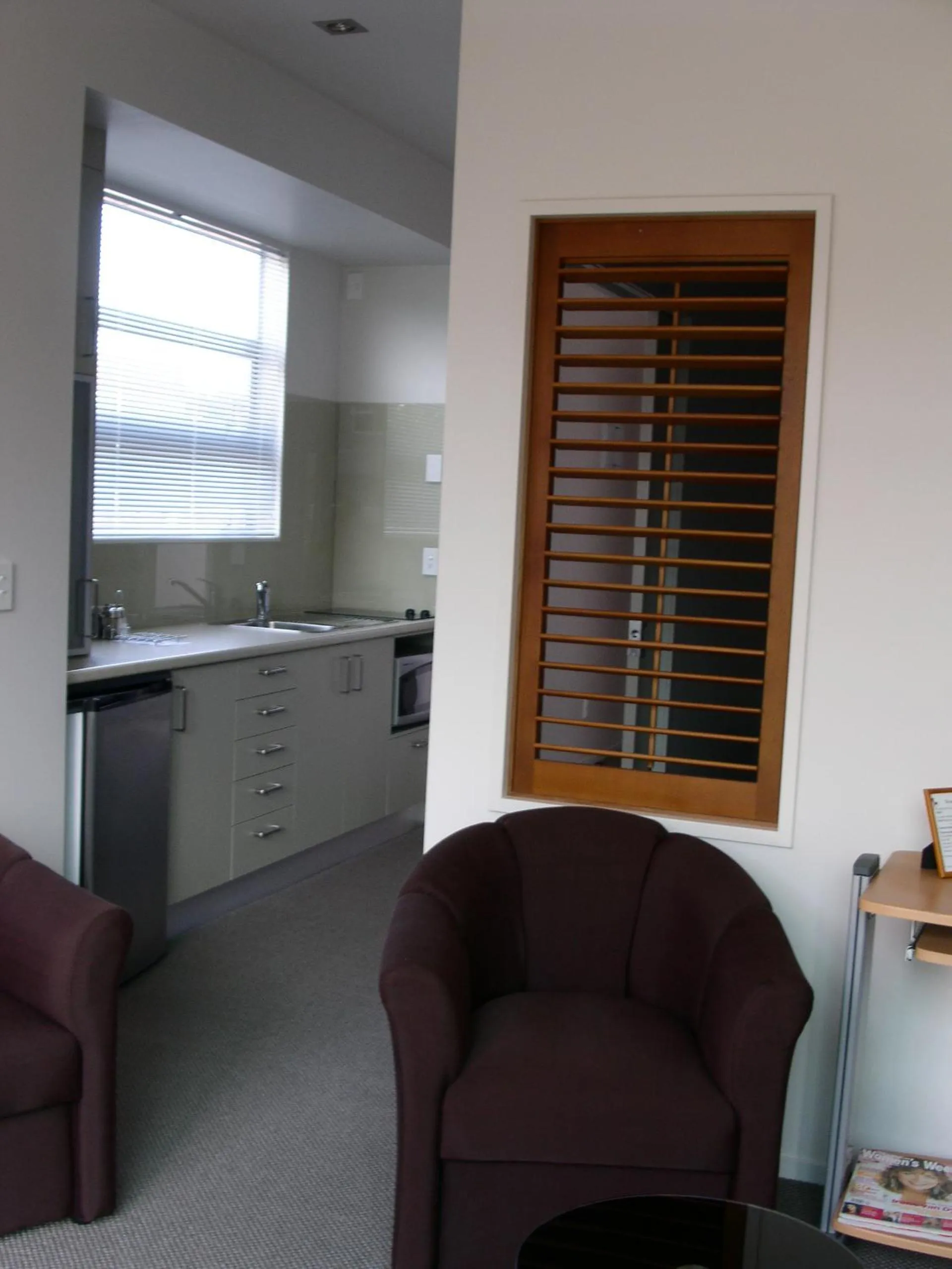 Day in Broadway Motel & Miro Court Villas