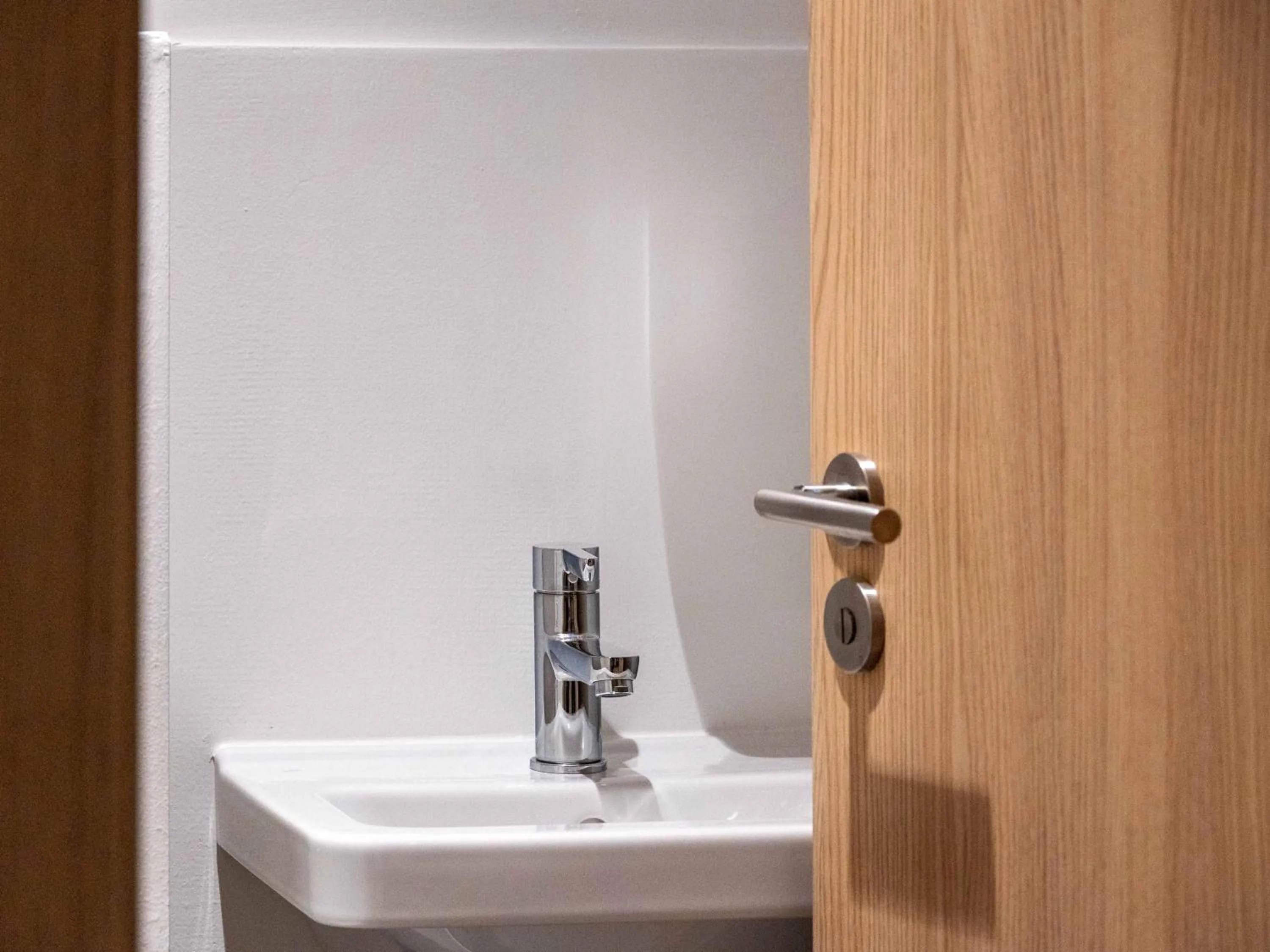 Bathroom in B&B HOTEL Maribor Orel