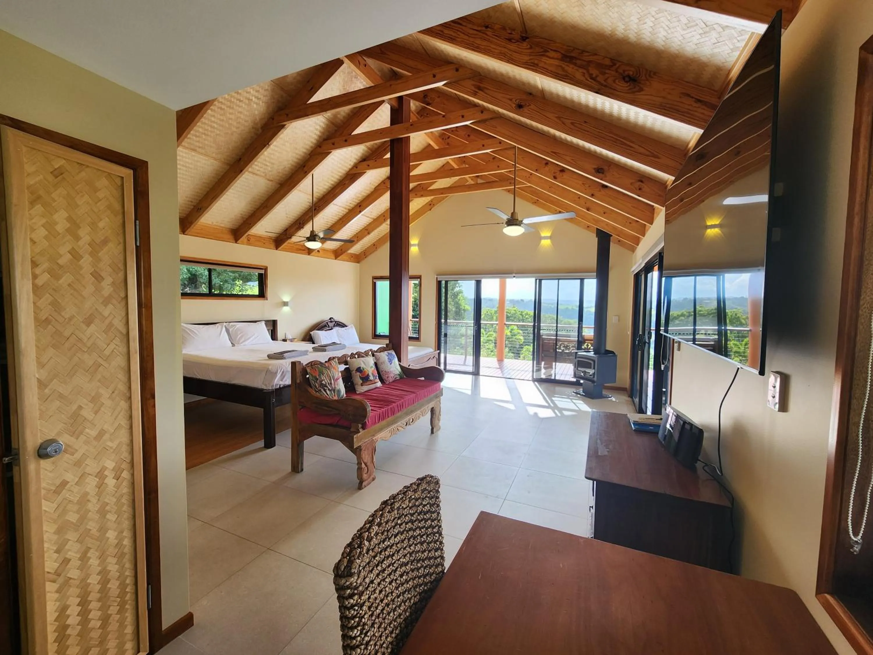 Bed in Maleny Tropical Retreat