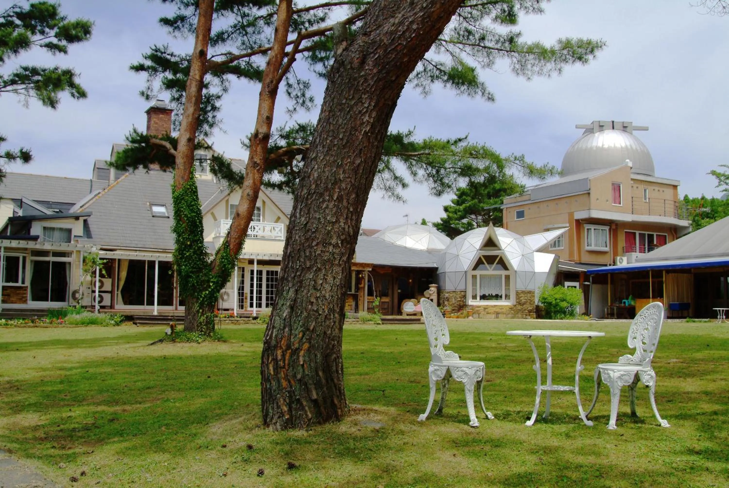 Facade/entrance in Minami Aso Luna Observatory Auberge Mori no Atelier
