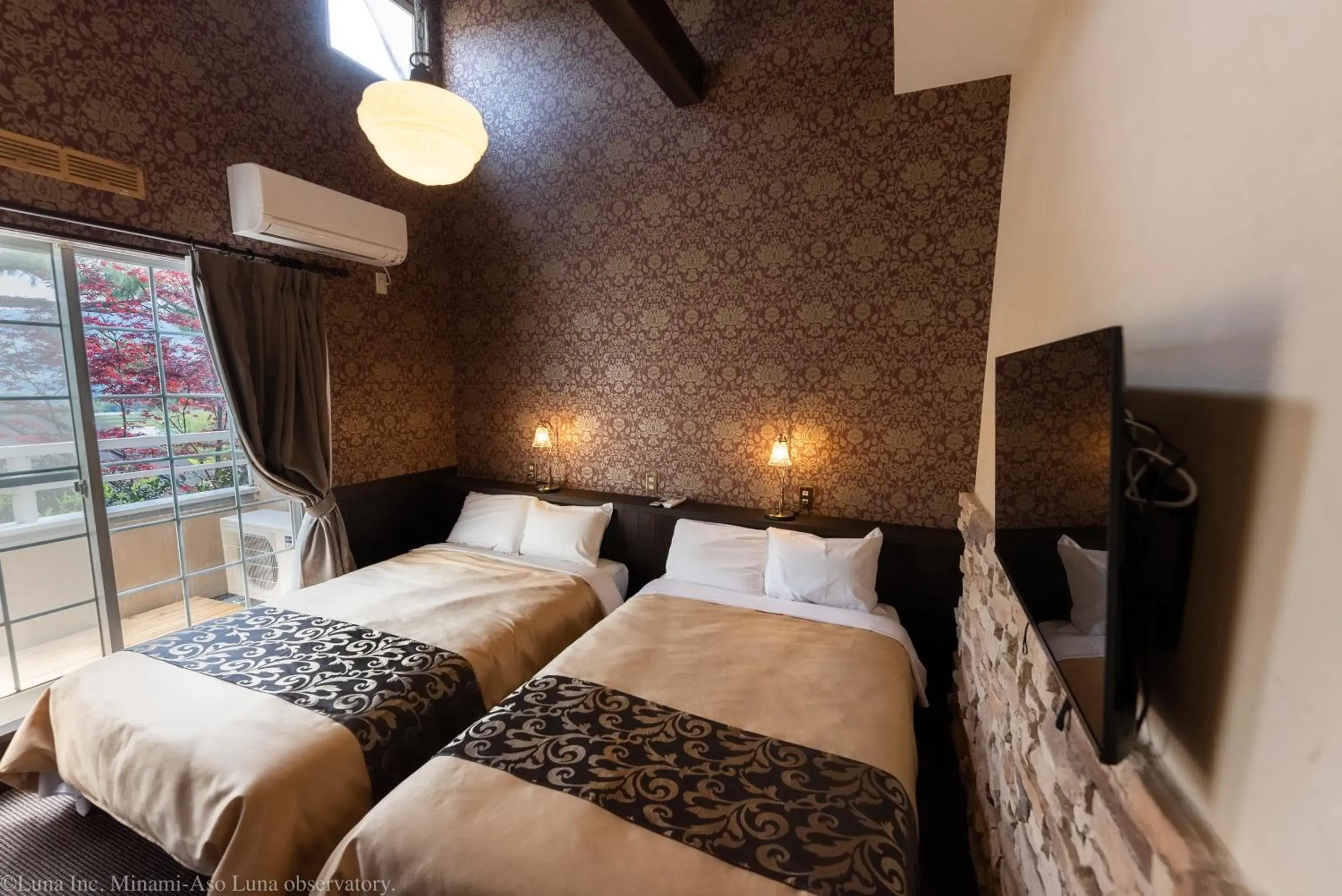 Maisonette Twin Room - single occupancy - Main Building in Minami Aso Luna Observatory Auberge Mori no Atelier Maisonette Twin Room - single occupancy - Main Building in Minami Aso Luna Observatory Auberge Mori no Atelier