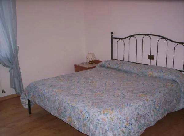 Bed in " Il Bersagliere " Dependance Hotel la Pace