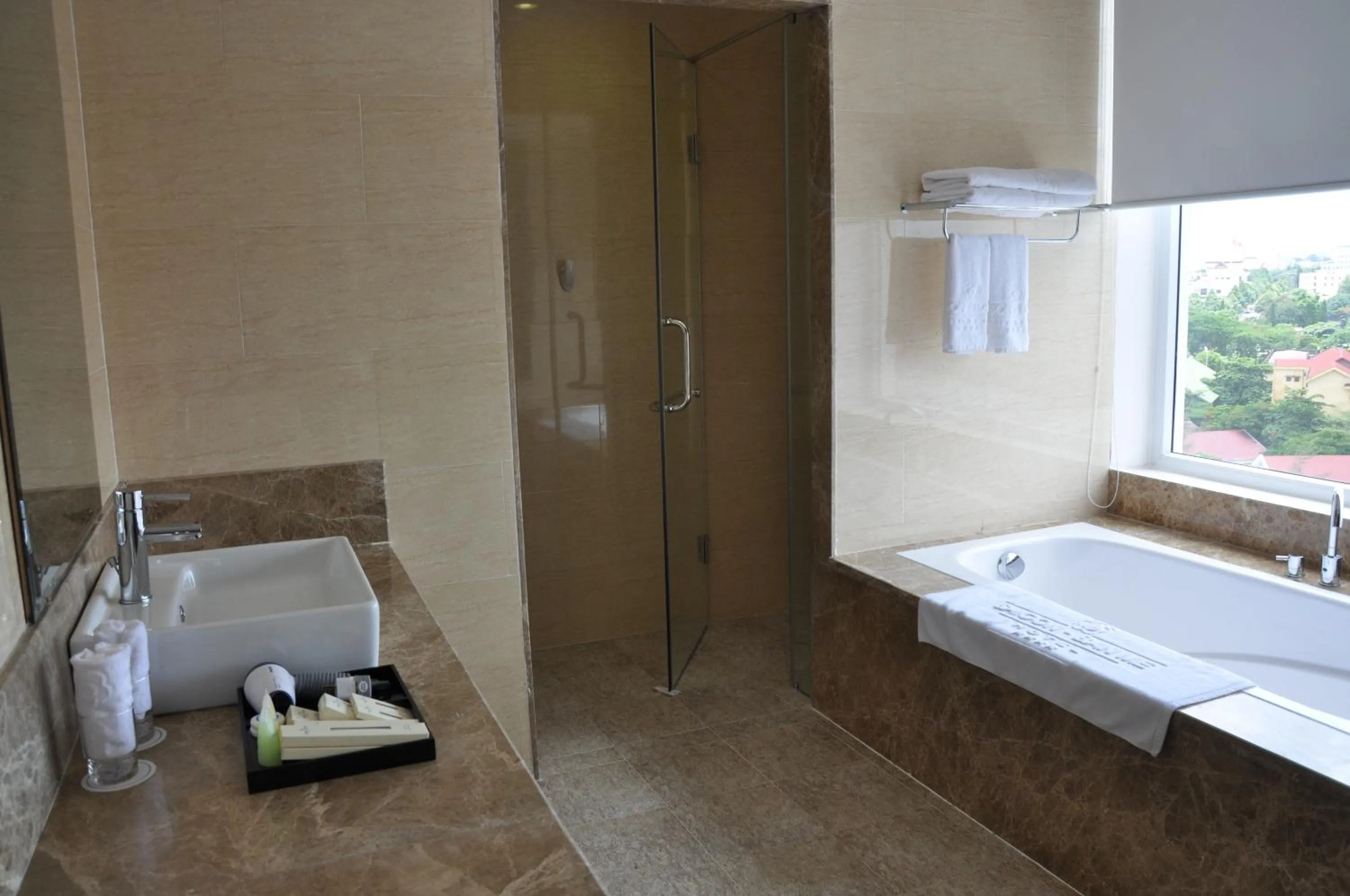 Bathroom in Sai Gon Ban Me Hotel