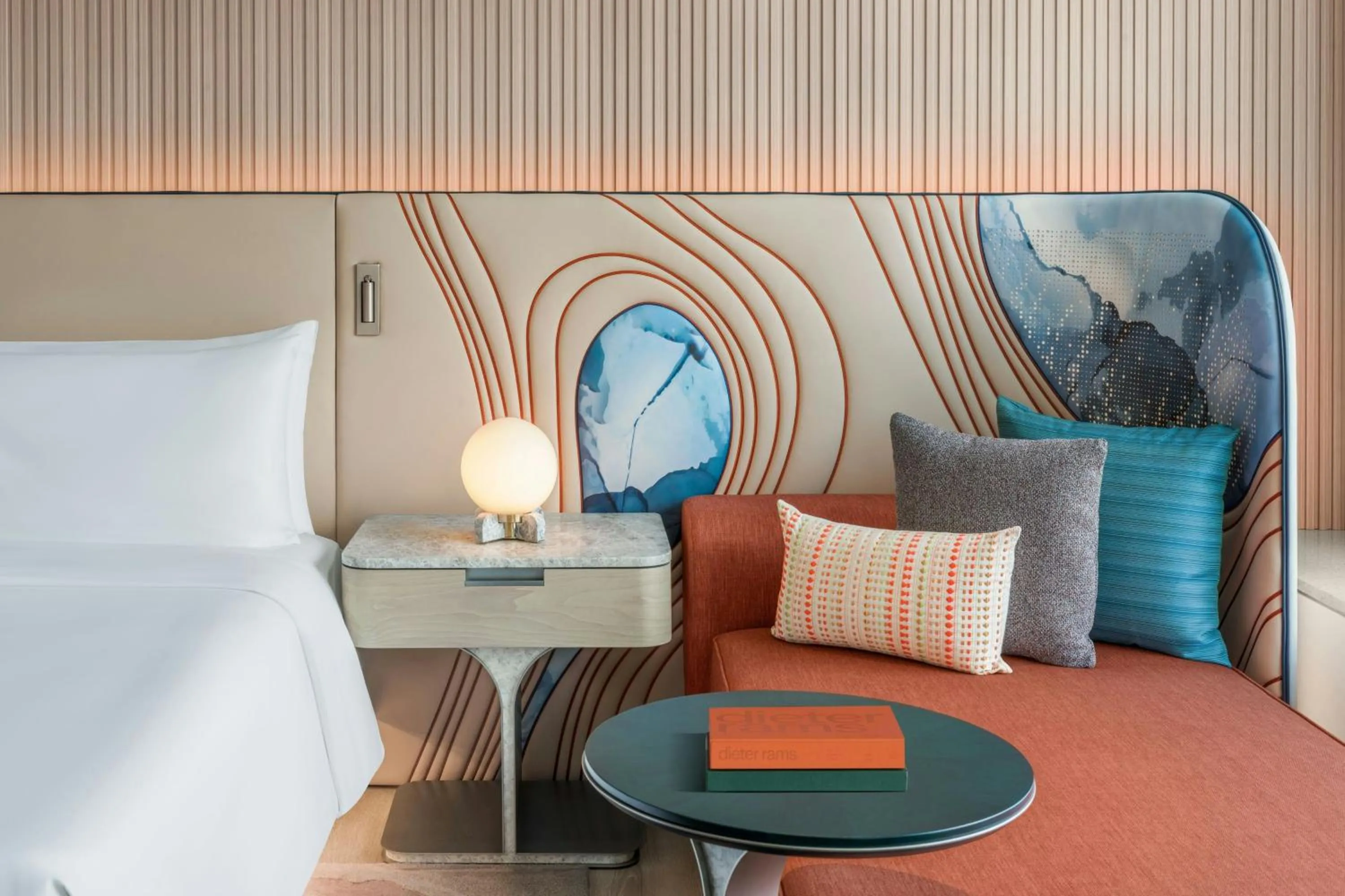 Photo of the whole room, Bed in W Singapore - Sentosa Cove