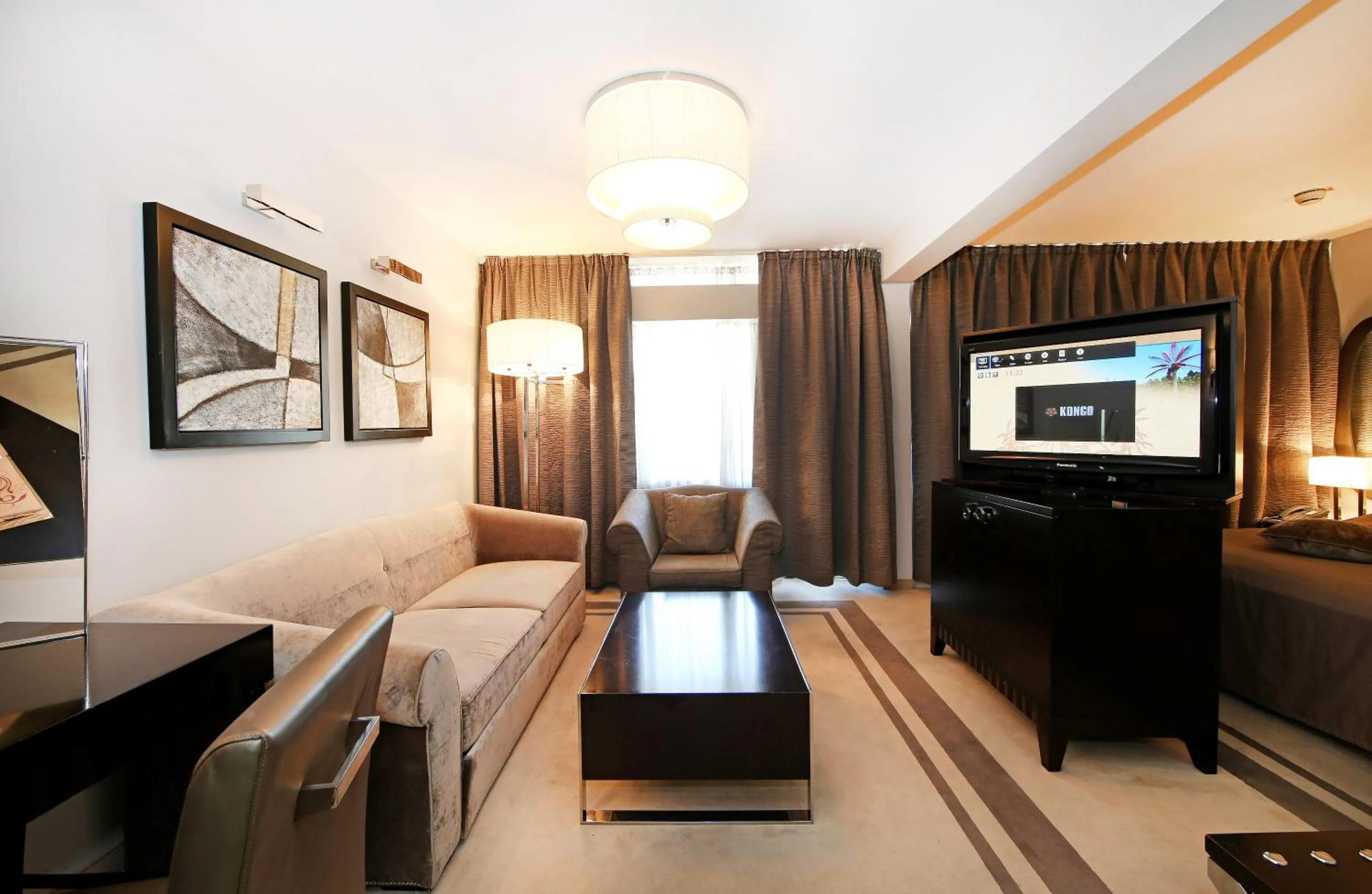 Living room, Bed in Hotel Grosuplje