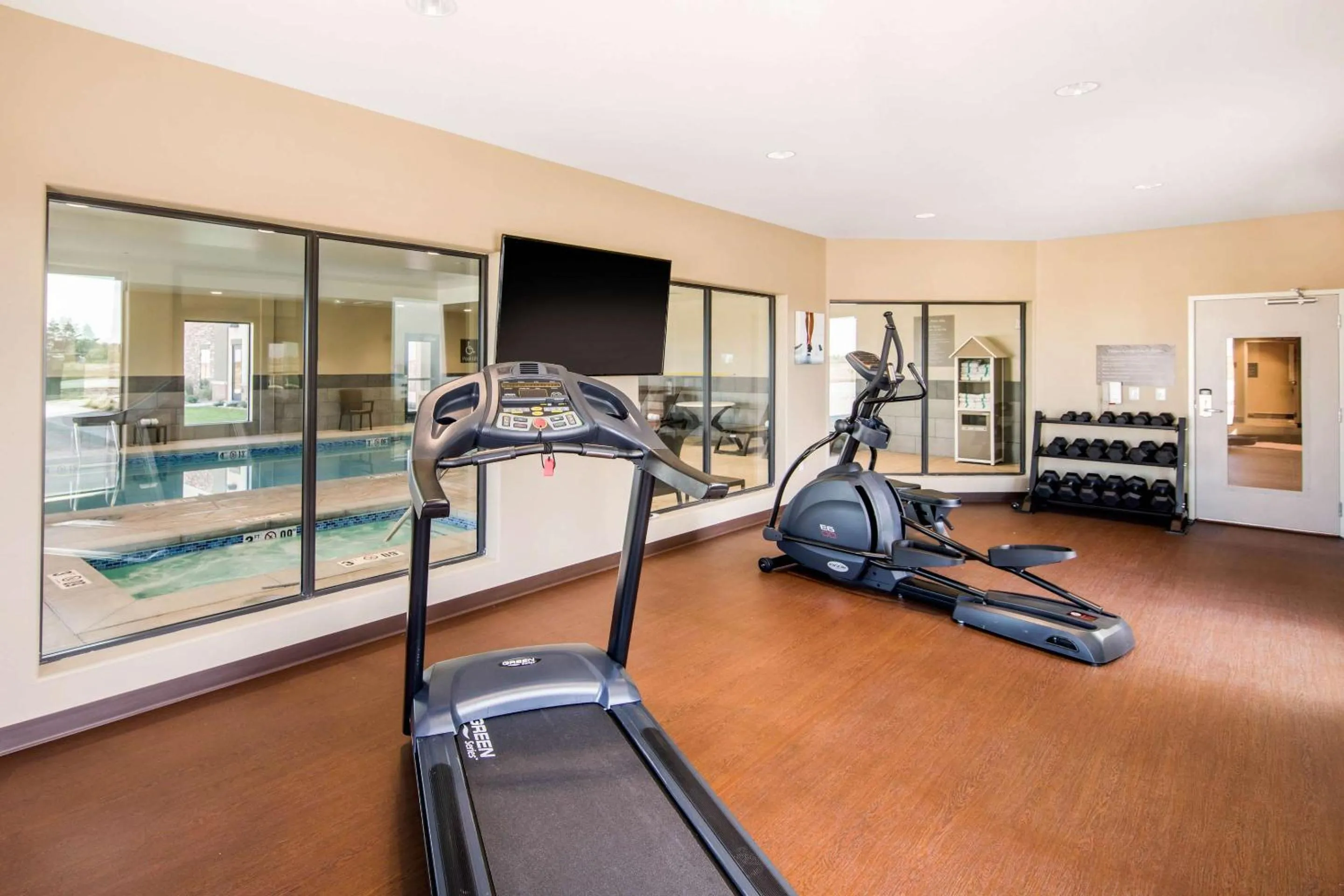 Fitness centre/facilities in Comfort Suites Liberal North