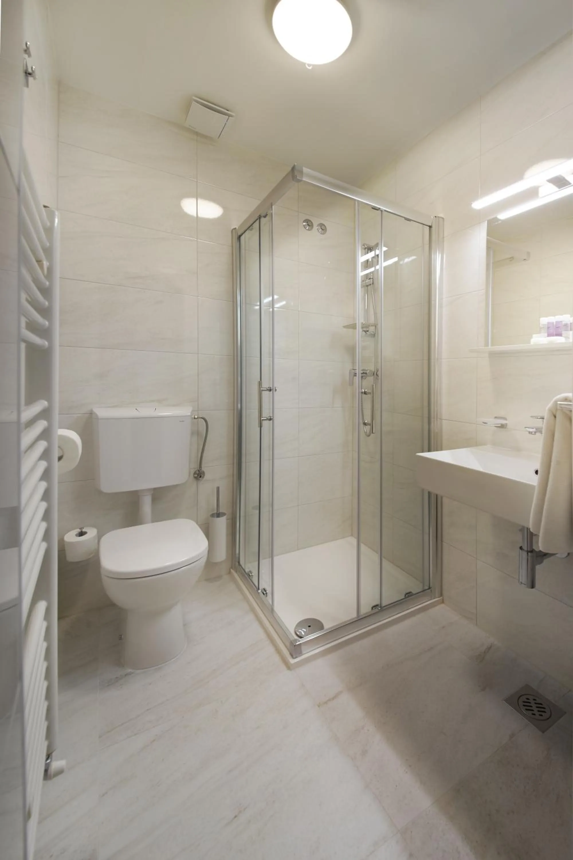 Bathroom in Hotel Convent - Hotel & Resort Adria Ankaran