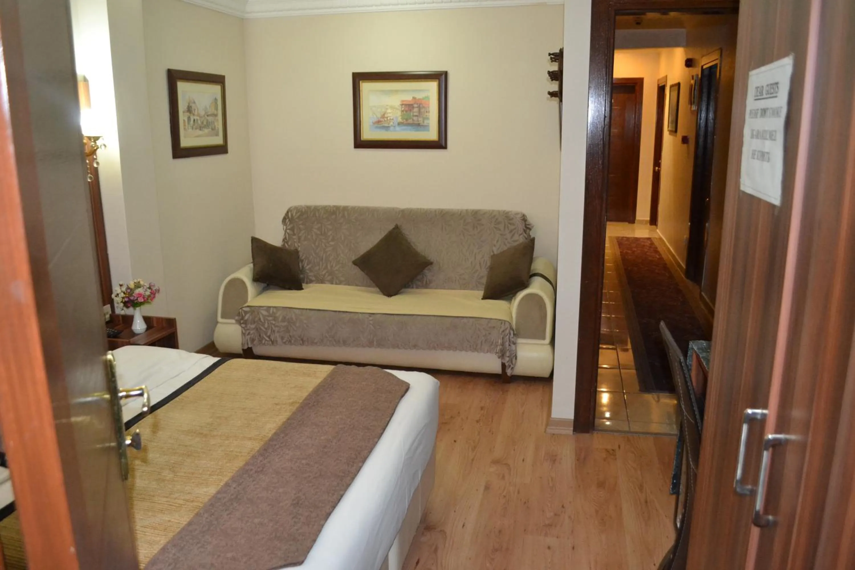 Living room in Grand Fatih Hotel