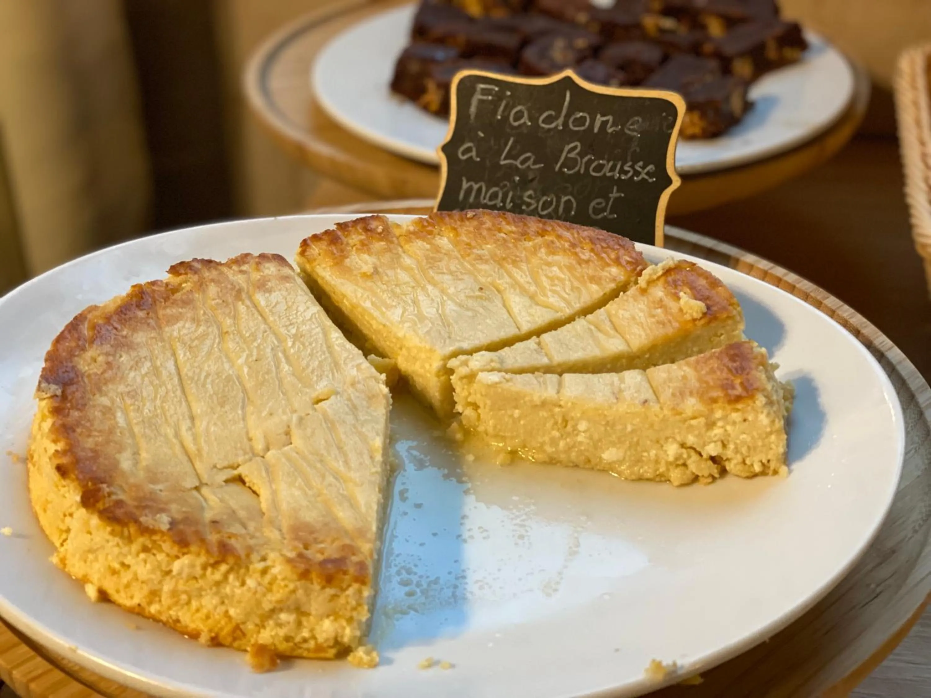 Buffet breakfast in Hôtel le Grillon