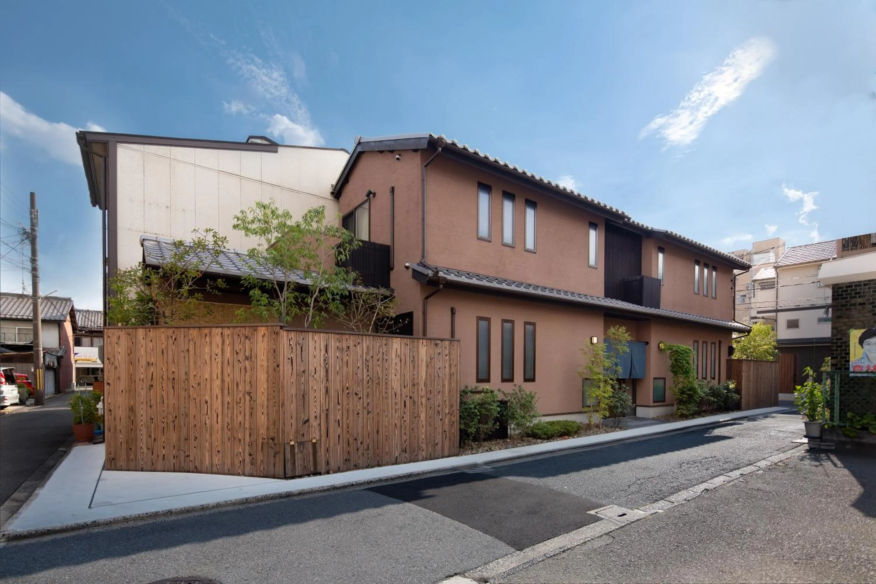 Property building in Kanade Tojiminamimon