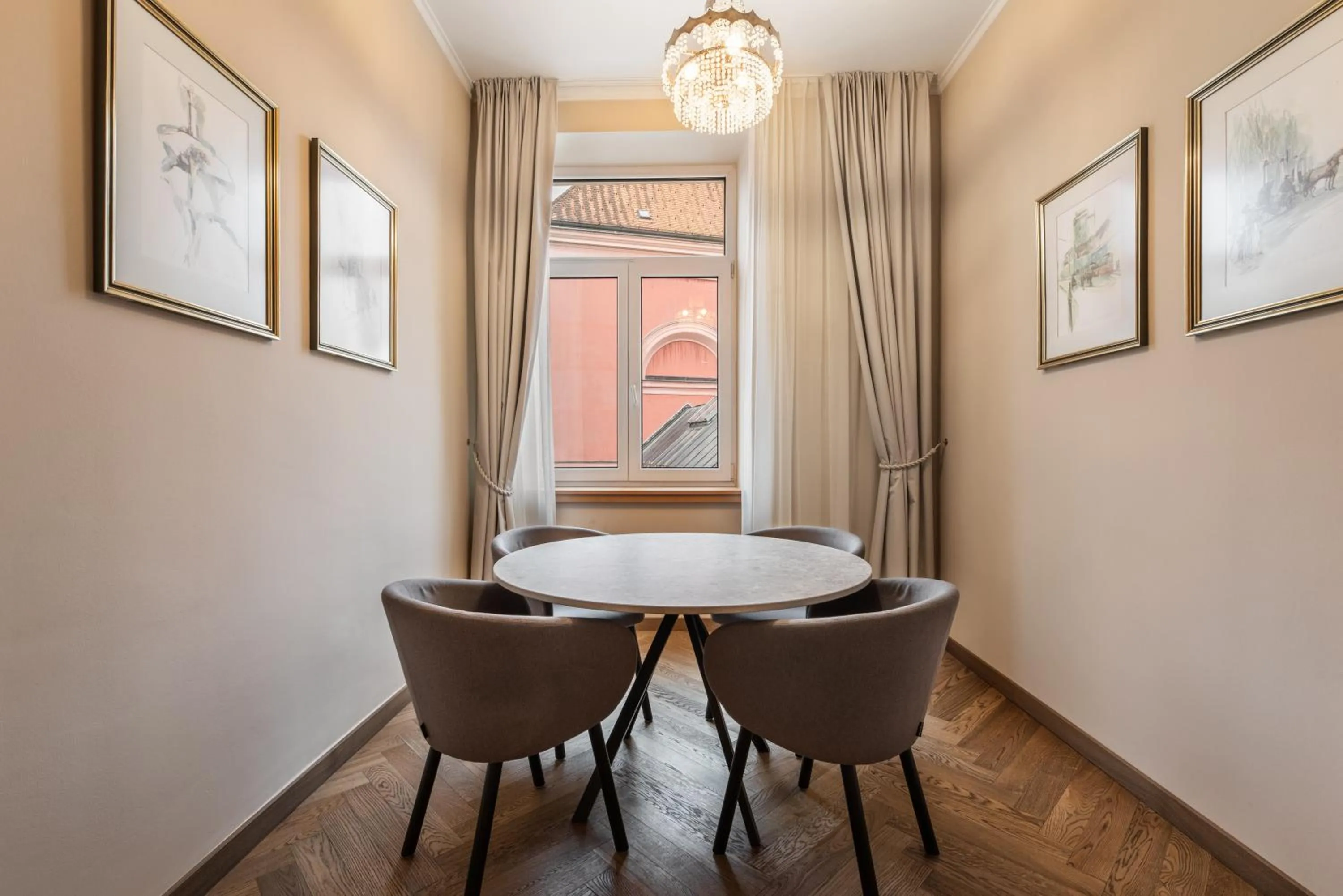 Living room in Grand Hotel Union Eurostars