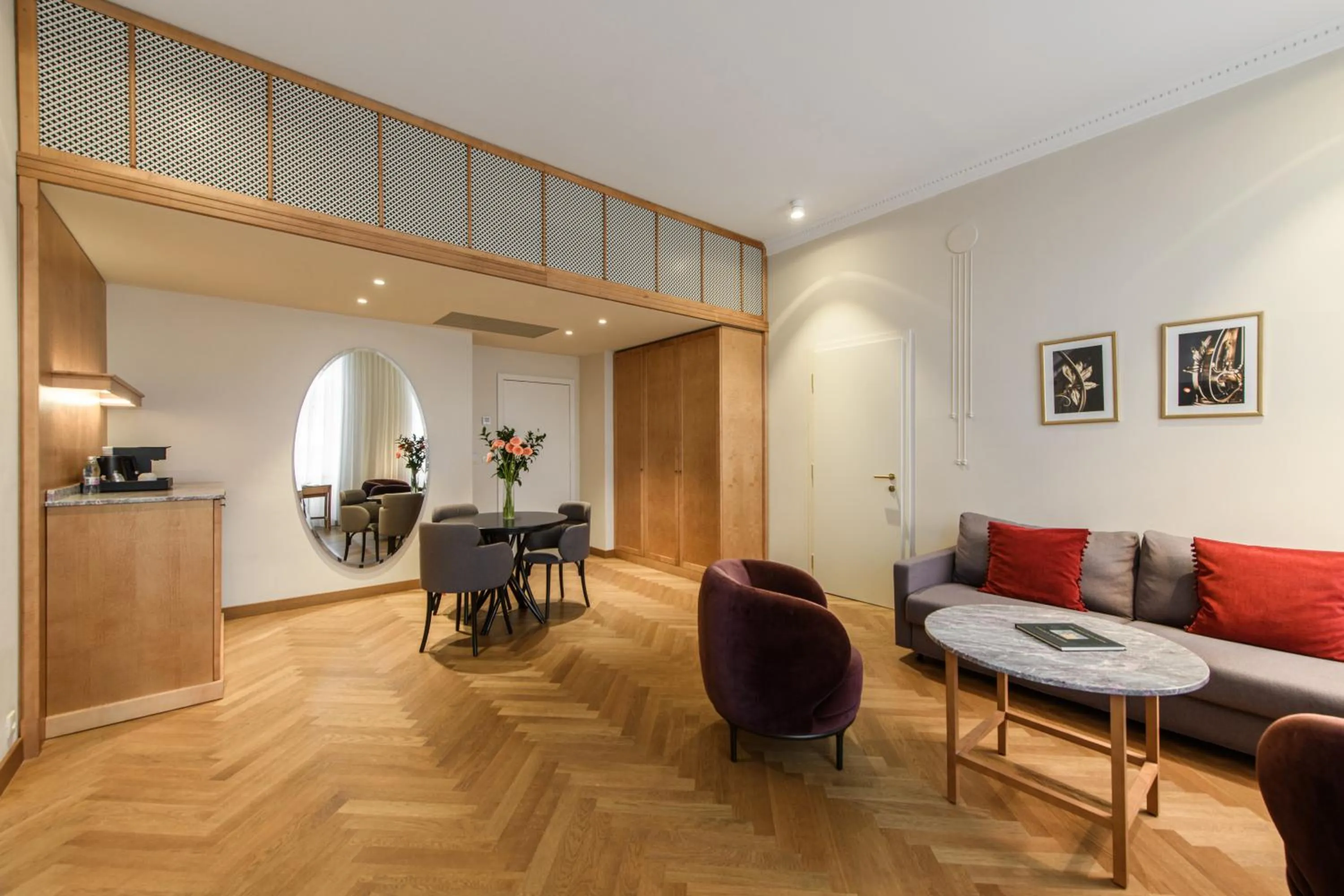 Living room in Grand Hotel Union Eurostars