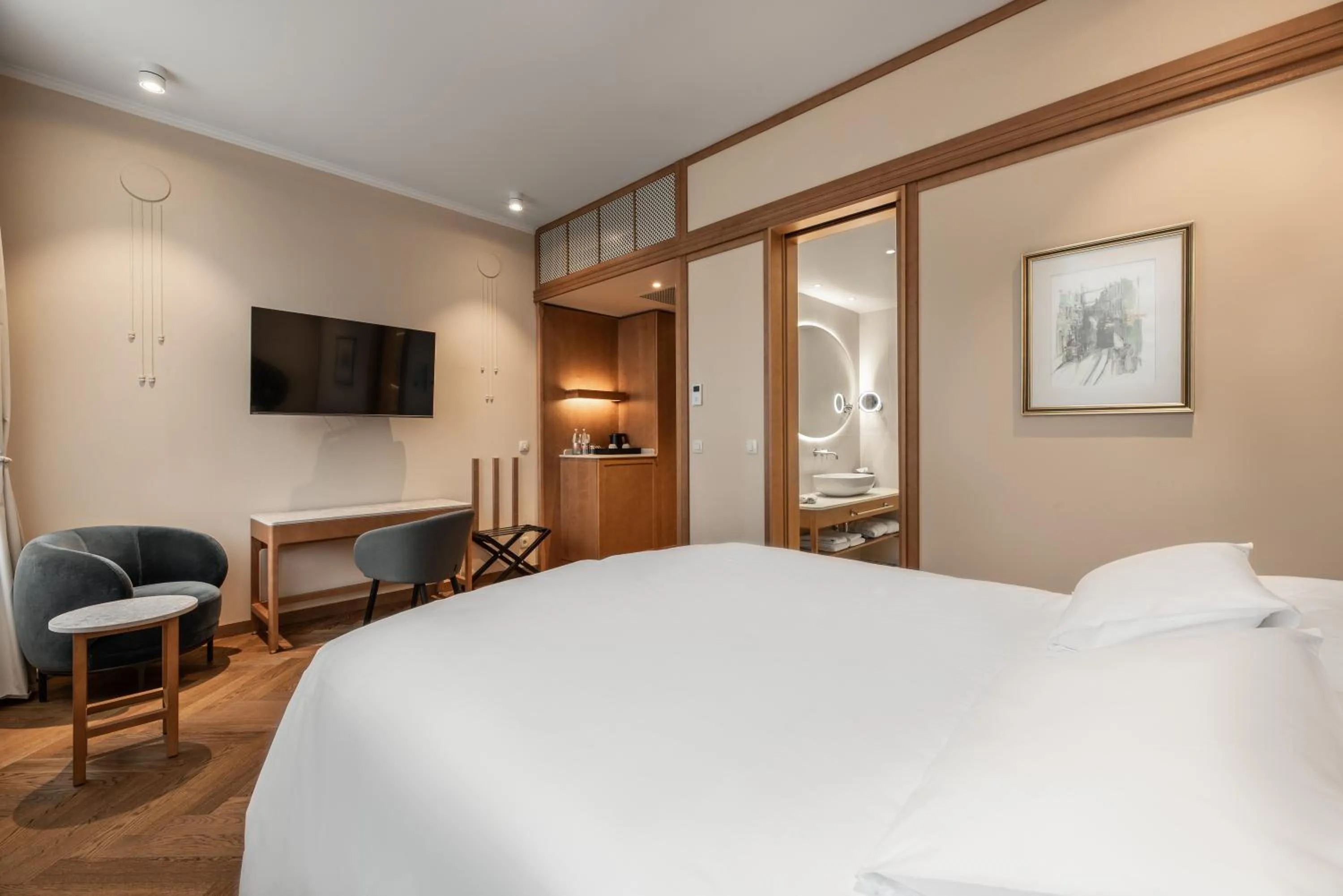 Bed in Grand Hotel Union Eurostars