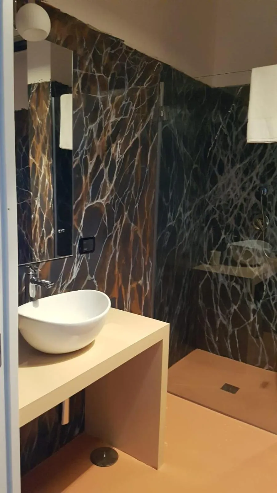 Bathroom in Neapolis City Life