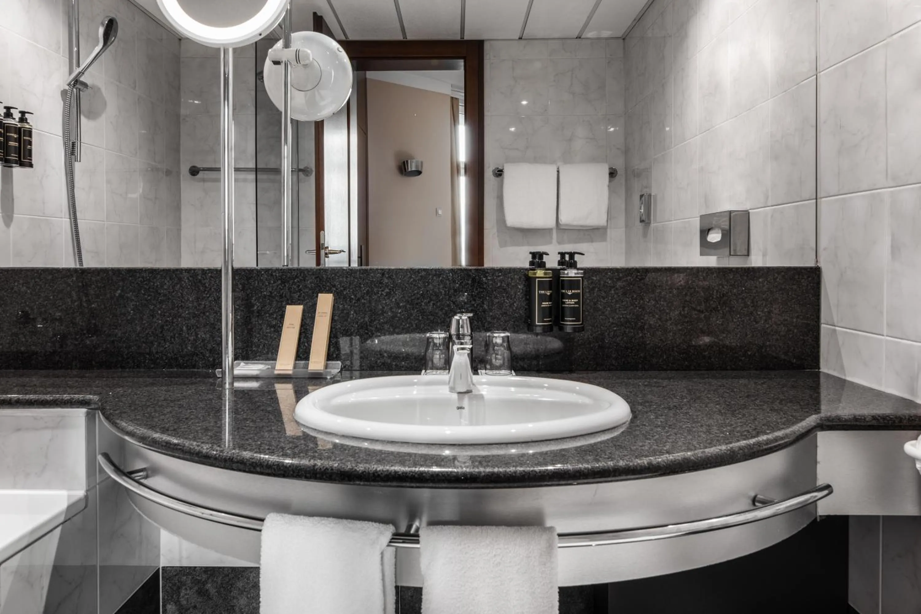 Toilet in Eurostars uHOTEL