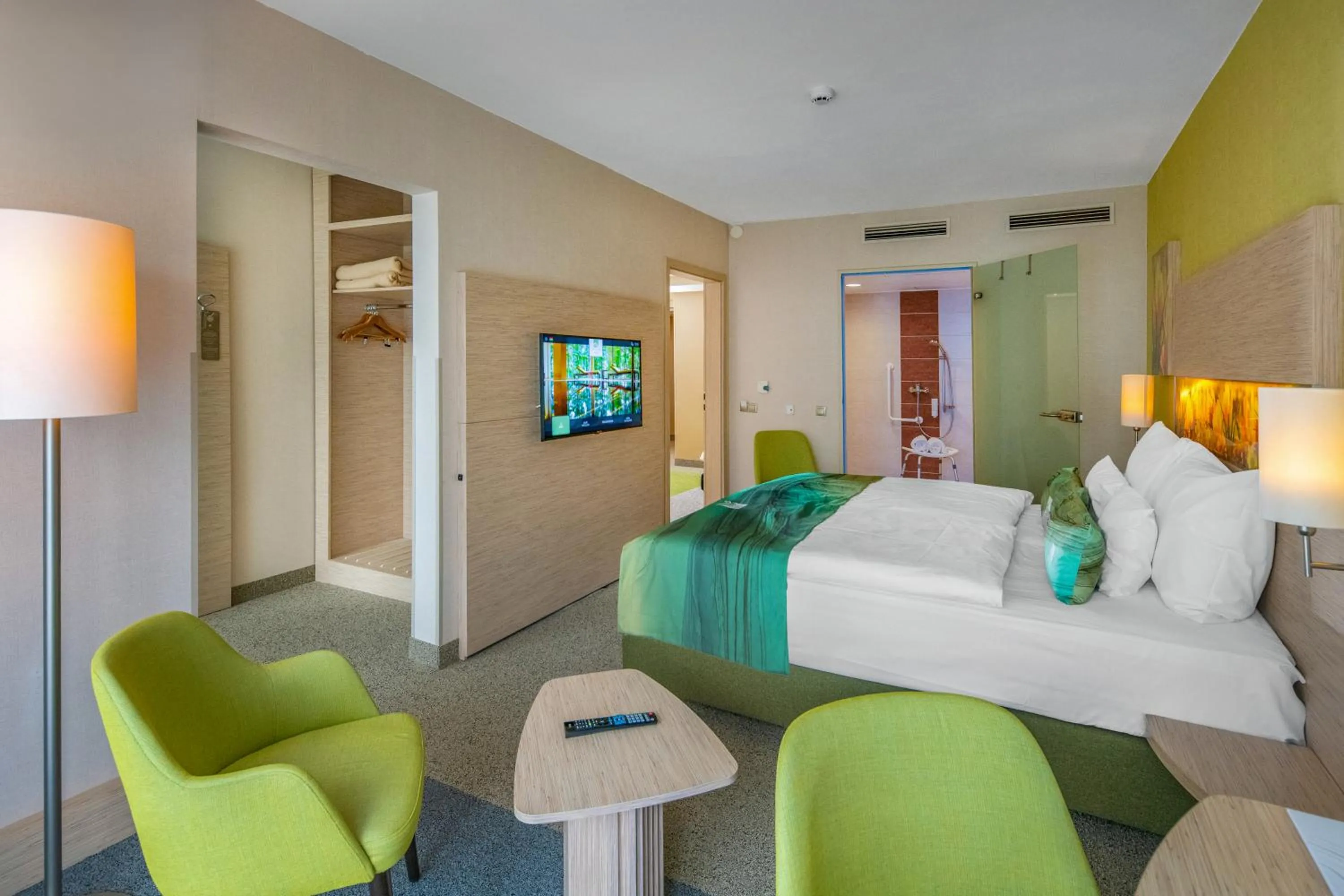 Photo of the whole room, Bed in Lifestyle Hotel Mátra