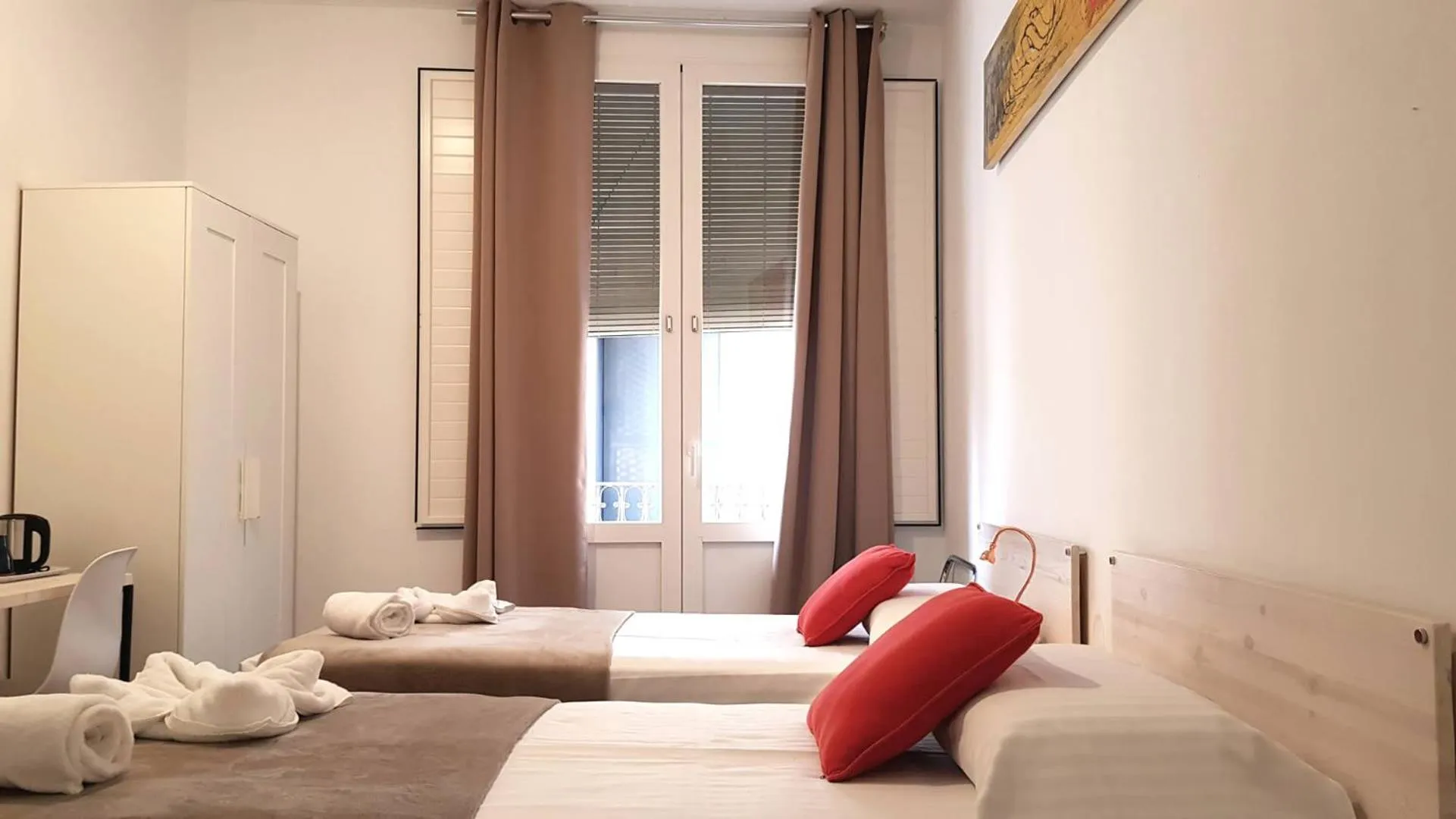 Photo of the whole room, Bed in Hostal la Palmera