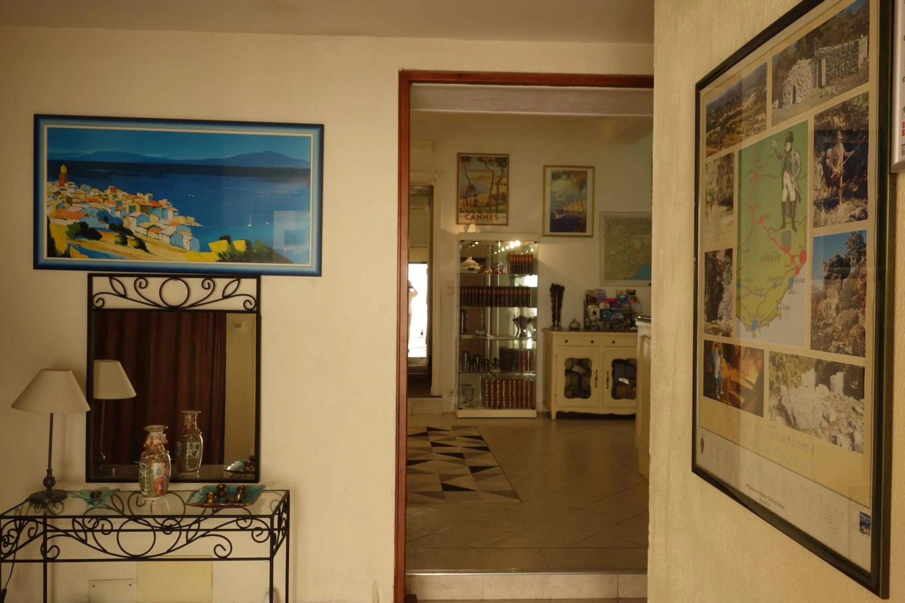 Lobby or reception in Hotel le Préjoly