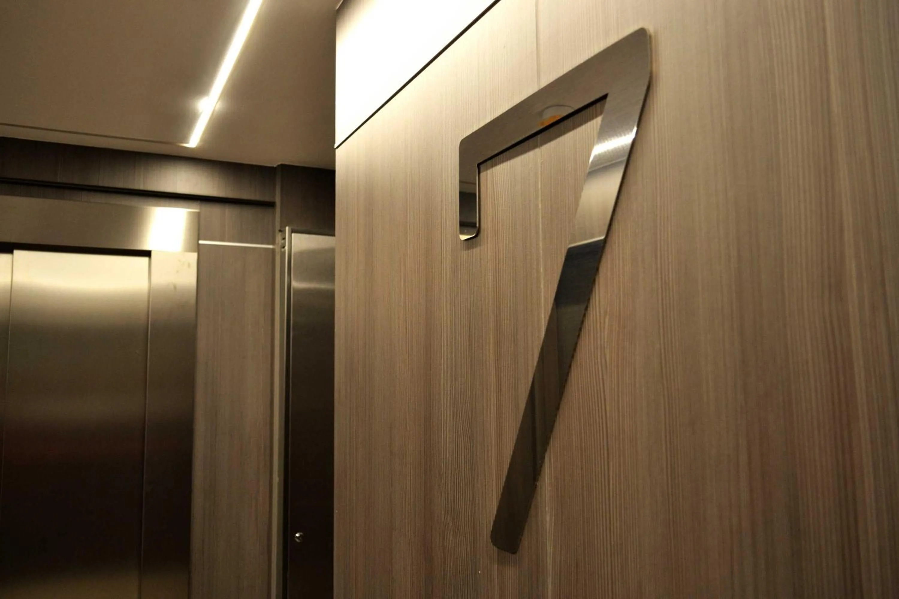 Decorative detail in Hotel Alda Estación Ourense