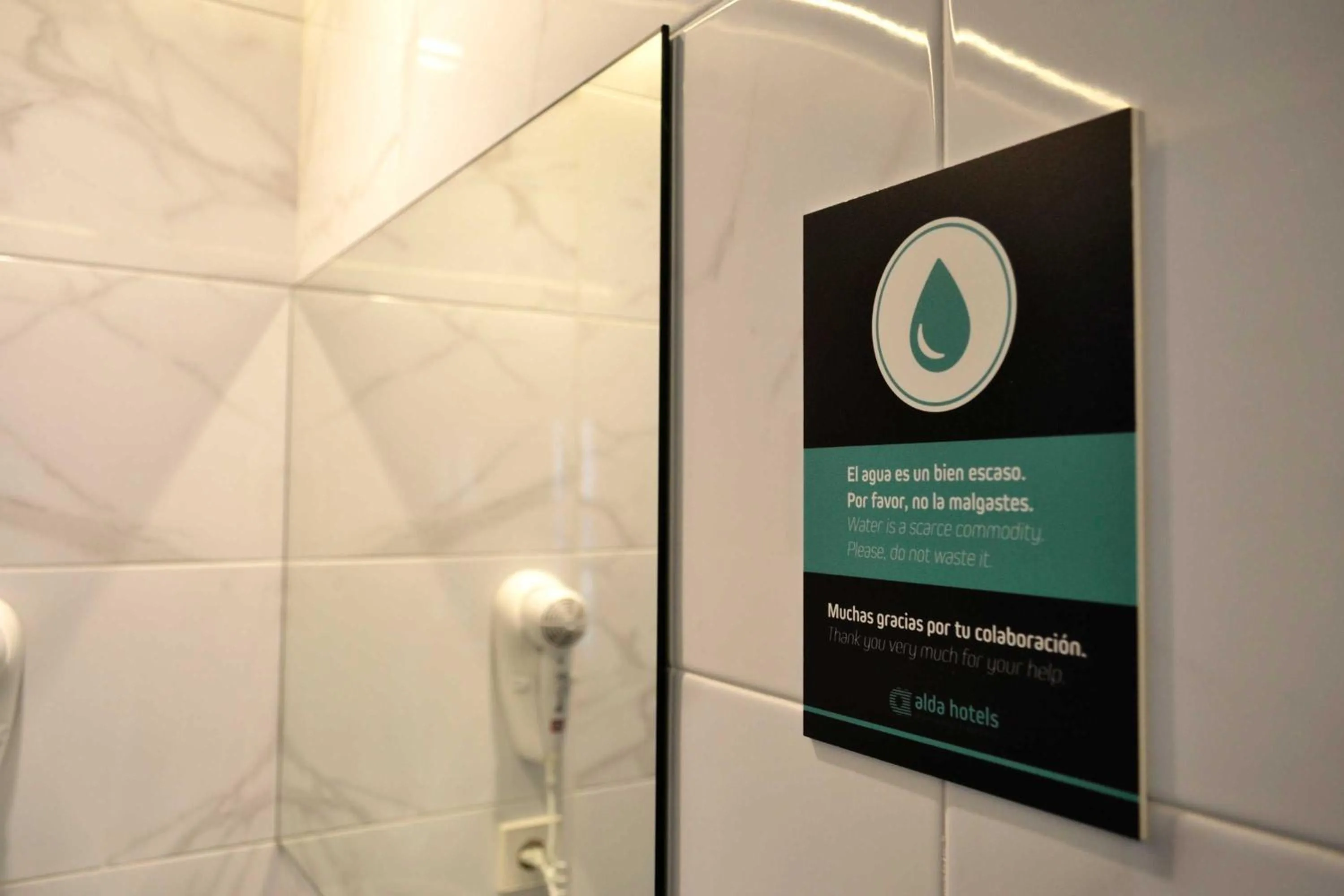 Bathroom in Hotel Alda Estación Ourense